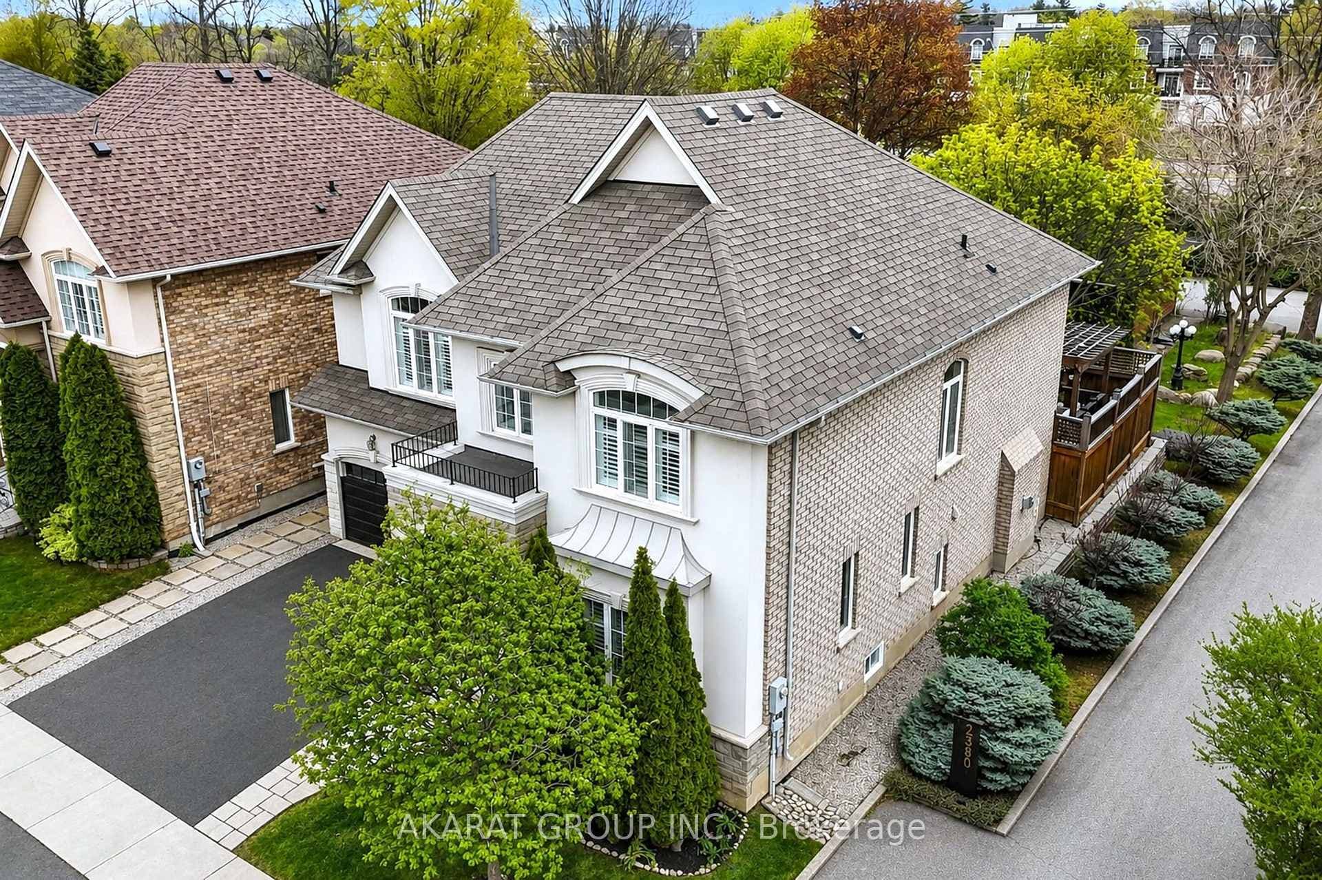 2376 Brockberry Crescent - Detached photo 3 of 50 in Oakville, Ontario