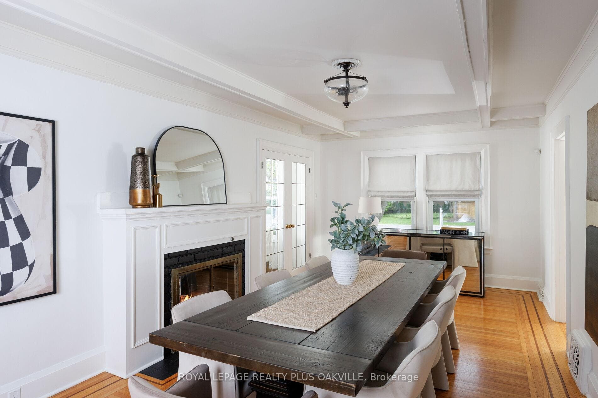 373 Rossmore Boulevard - Detached photo 11 of 50 in Burlington, Ontario
