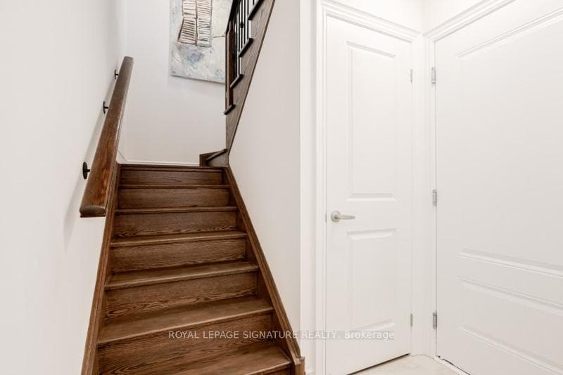 1309 Anthonia Trail - Townhouse photo 9 of 43 in Oakville, Ontario