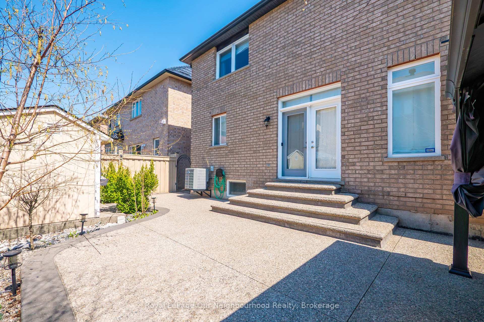 4689 Leanna Heights Road - Detached photo 34 of 39 in Burlington, Ontario