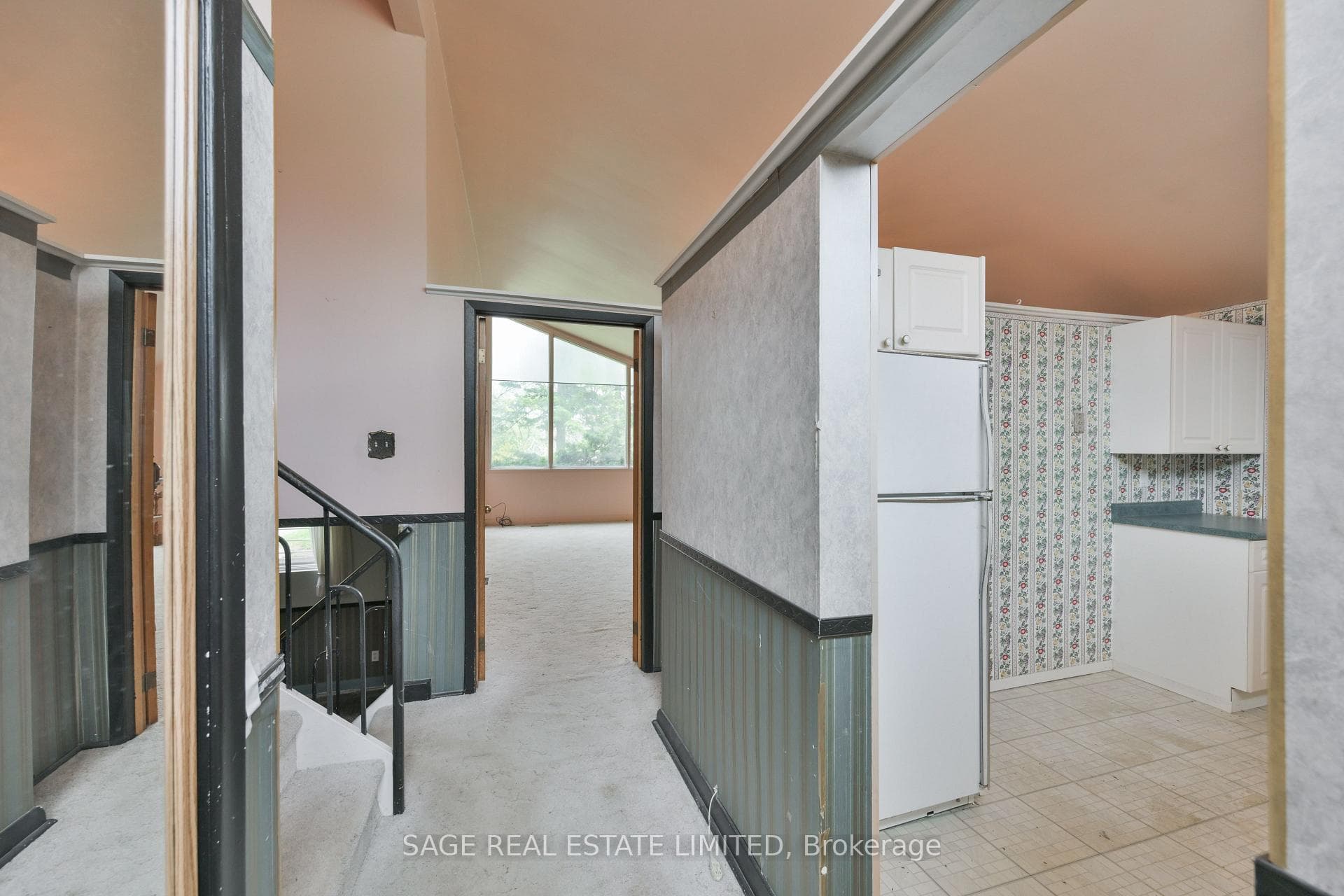56 Grangemill Crescent - Detached photo 7 of 35 in Don Mills / Parkwoods / Victoria Village, Ontario