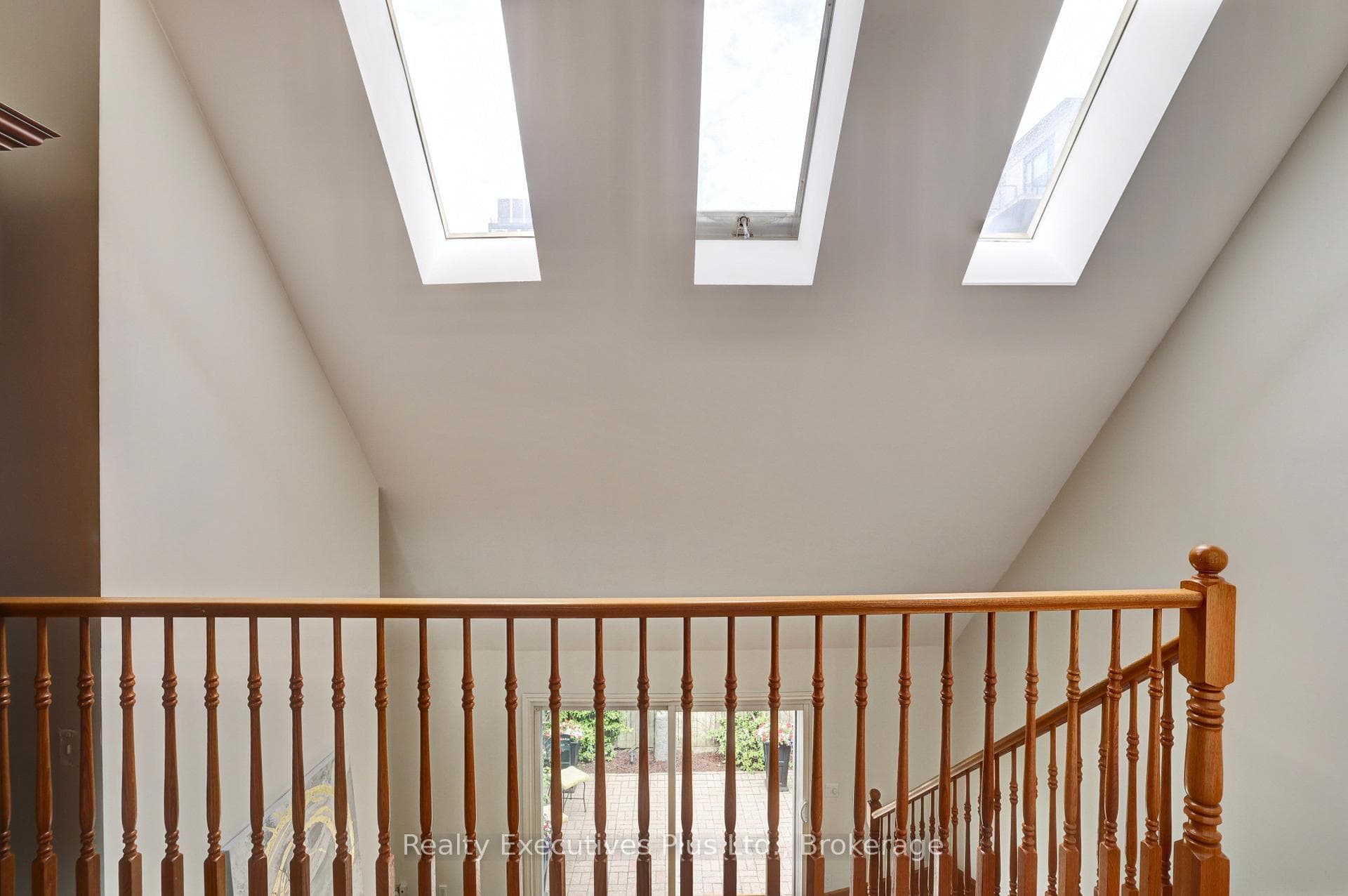463 Blathwayte Lane - Townhouse photo 25 of 48 in Burlington, Ontario