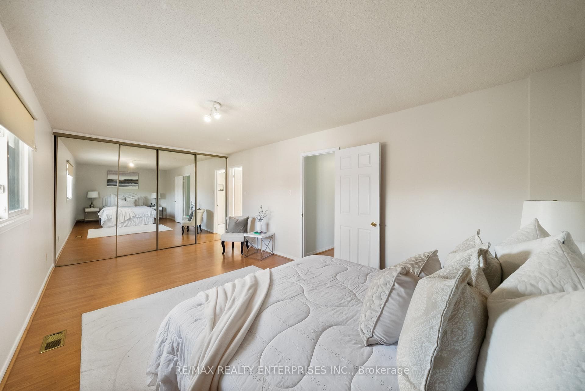 4579 Tribal Court - Detached photo 21 of 39 in Mississauga, Ontario