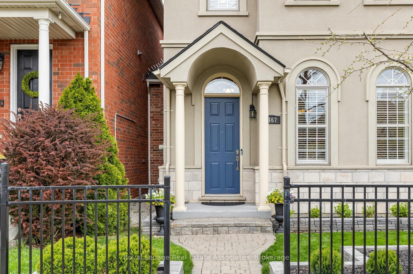 3467 Eglinton Avenue - Townhouse photo 3 of 38 in Mississauga, Ontario