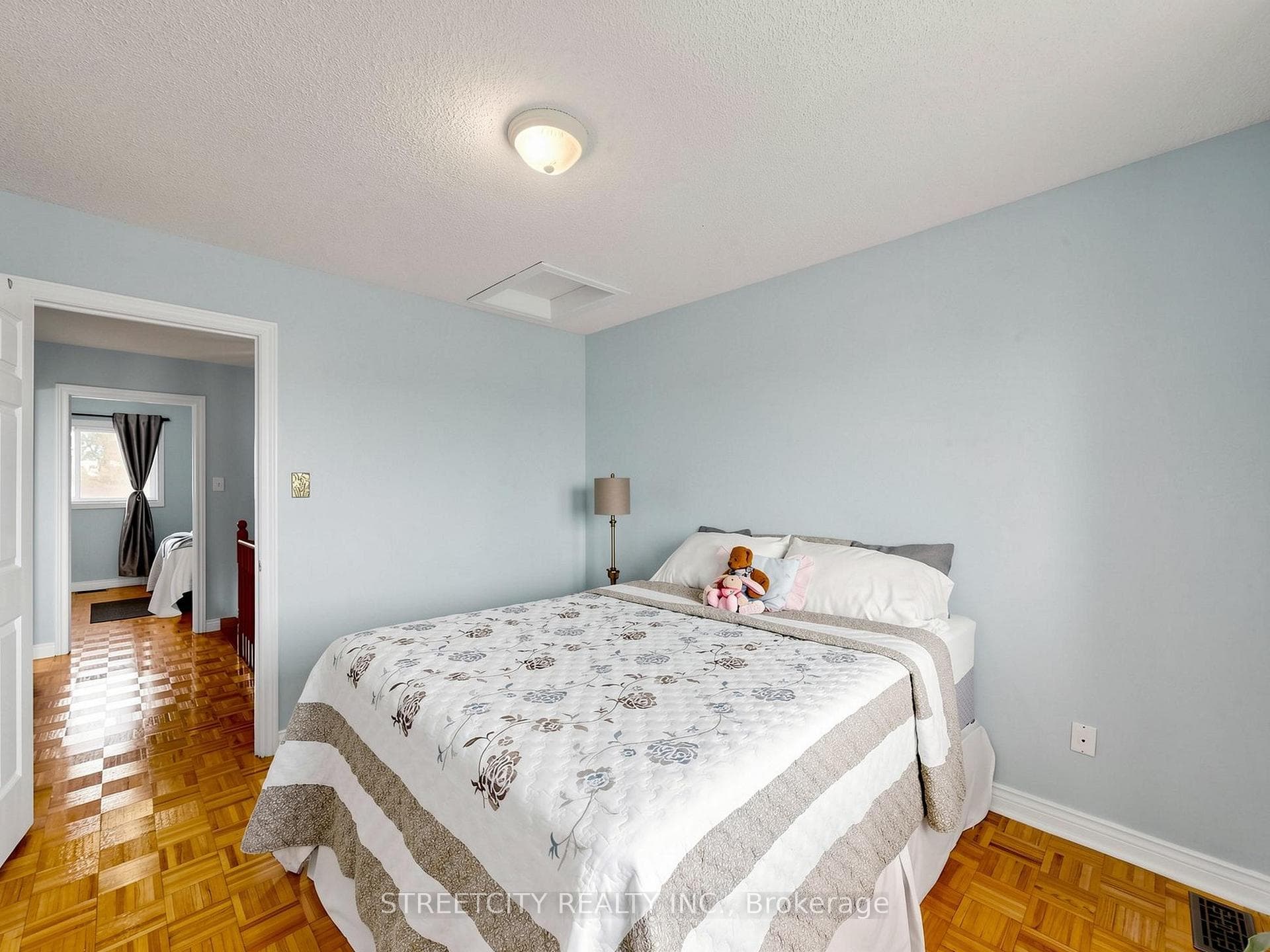 78 Waterbury Street - Townhouse photo 27 of 50 in Caledon, Ontario