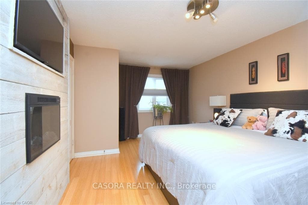 2229 WALKERS Line Unit 9 - Condo photo 20 of 46 in Burlington, Ontario