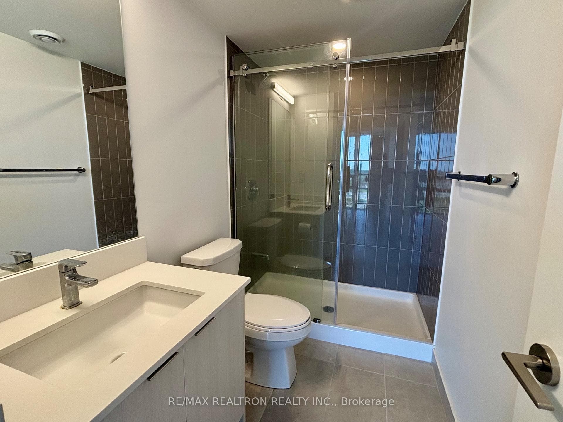 225 Malta Avenue Unit 805 - Condo photo 26 of 36 in Brampton, Ontario