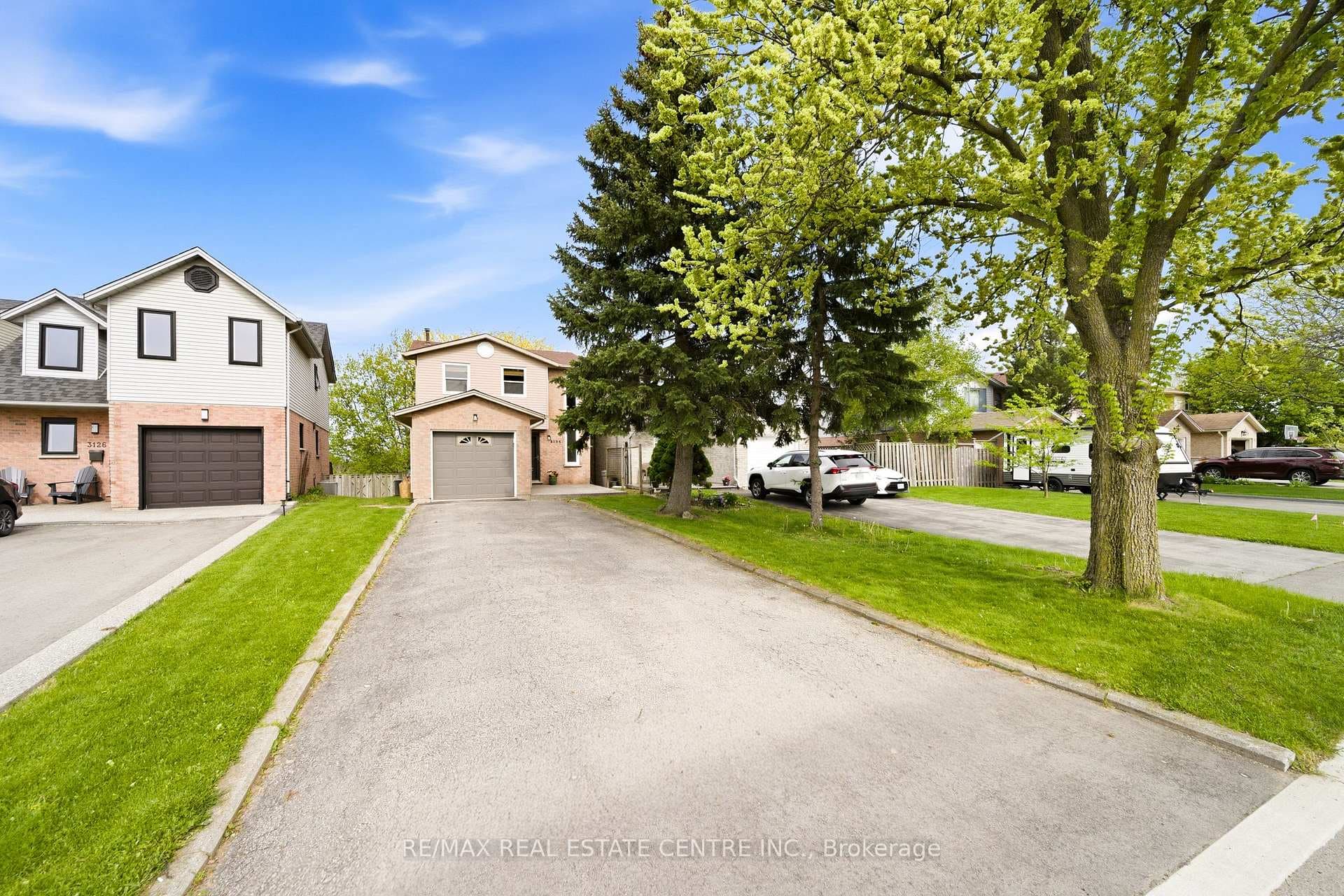 3124 Driftwood Drive - Detached photo 3 of 50 in Burlington, Ontario