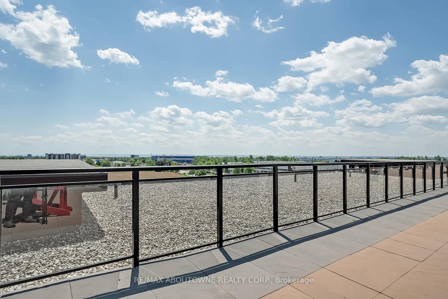 5010 Corporate Drive Unit 116 - Condo photo 26 of 29 in Burlington, Ontario