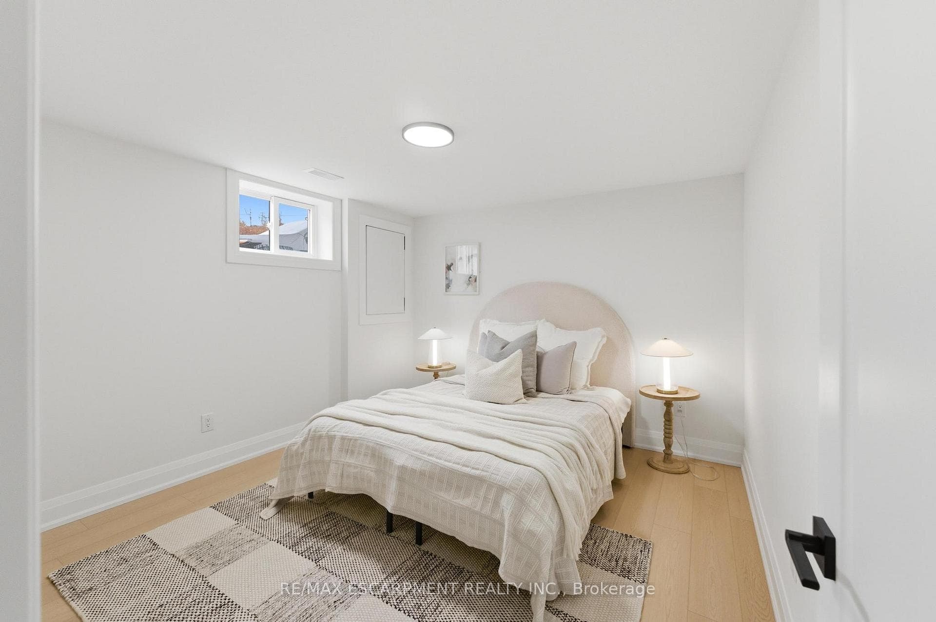374 East 13th Street - Detached photo 25 of 40 in Hamilton, Ontario
