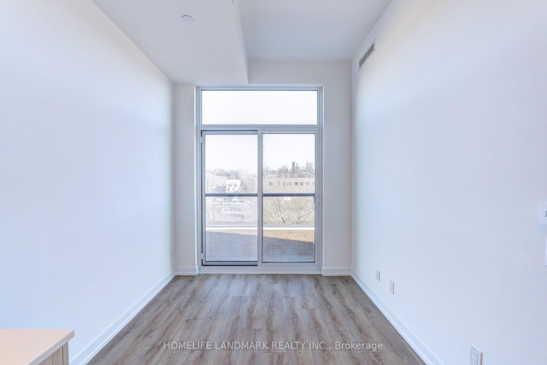 500 Dupont Street Unit 310 - Condo photo 13 of 29 in Annex / Yorkville / Summerhill, Ontario