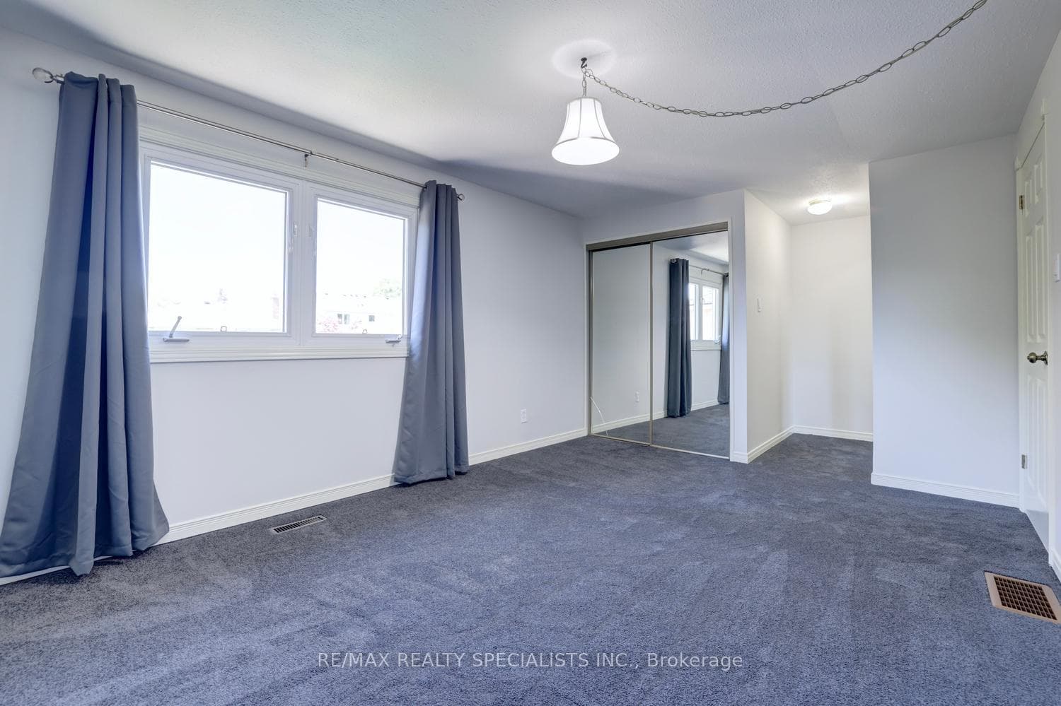 2488 Frankfield Road - Detached photo 24 of 42 in Mississauga, Ontario