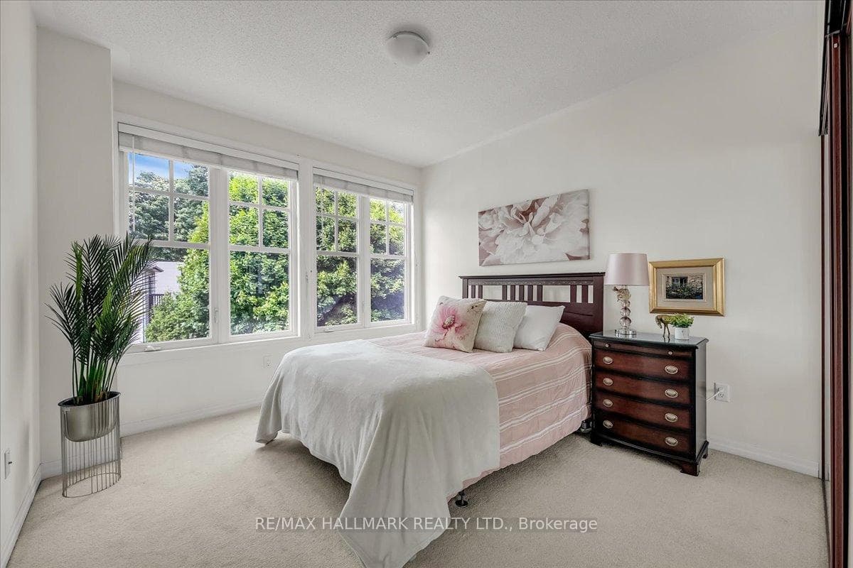 1011 Deta Road Unit 701 - Condo photo 24 of 42 in Mississauga, Ontario