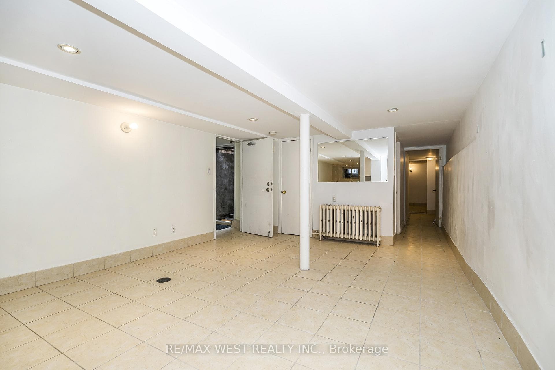 404 Manning Avenue - Semi-Detached photo 29 of 41 in Downtown Toronto / Waterfront, Ontario