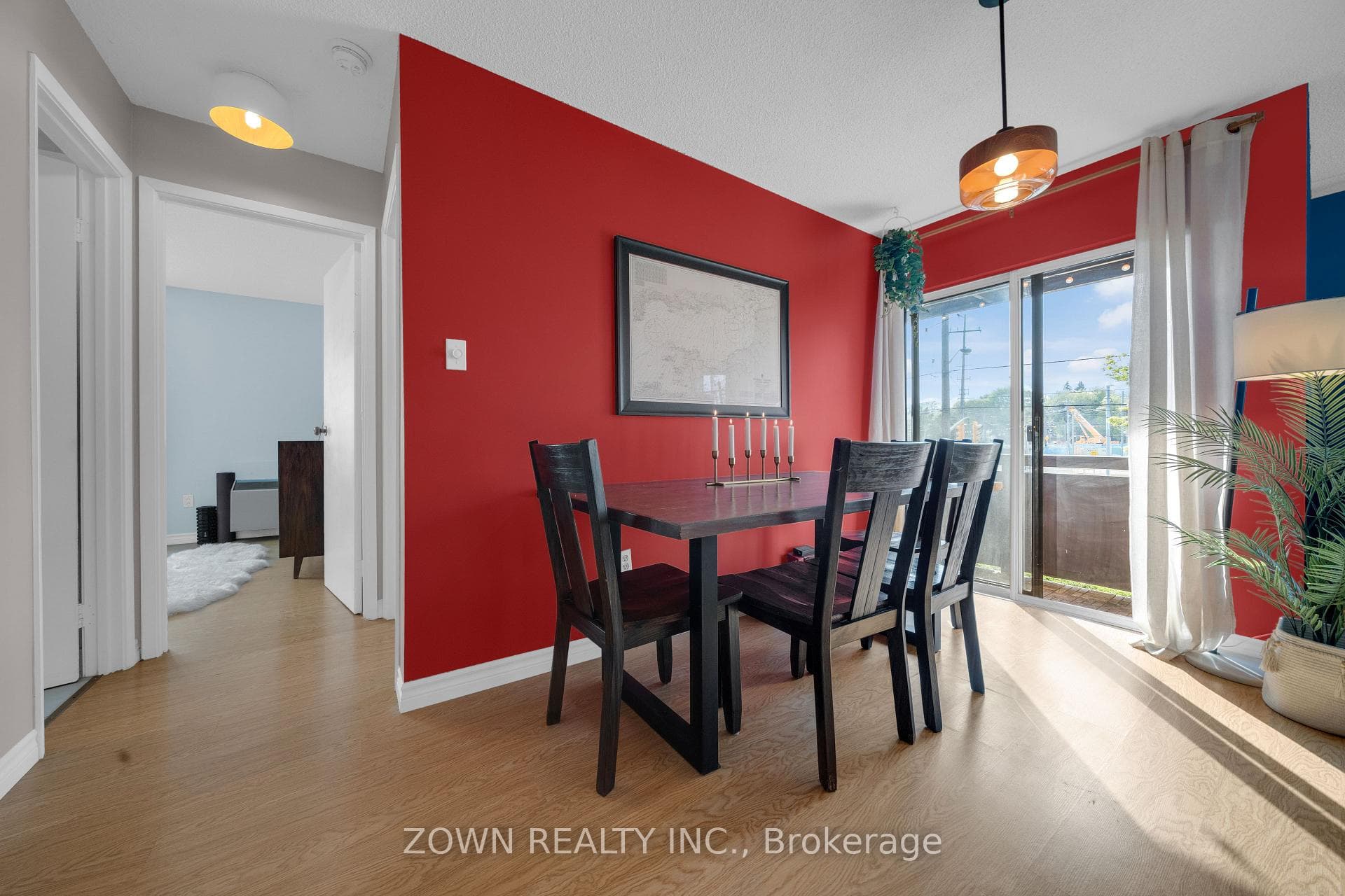 3835 Lakeshore Boulevard Unit 210 - Condo photo 16 of 36 in Liberty Village / Parkdale / South Parkdale, Ontario