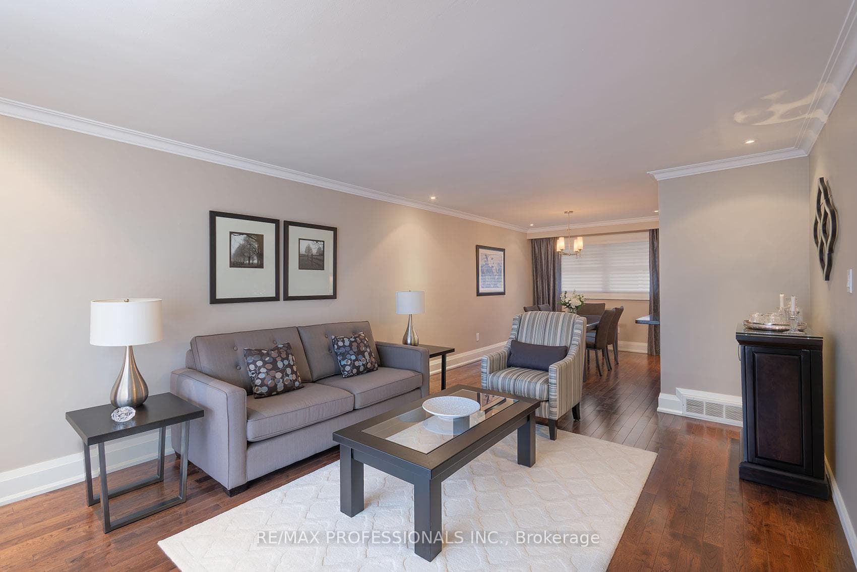 19 Boxwood Road - Detached photo 9 of 40 in Etobicoke (Islington / Rexdale), Ontario