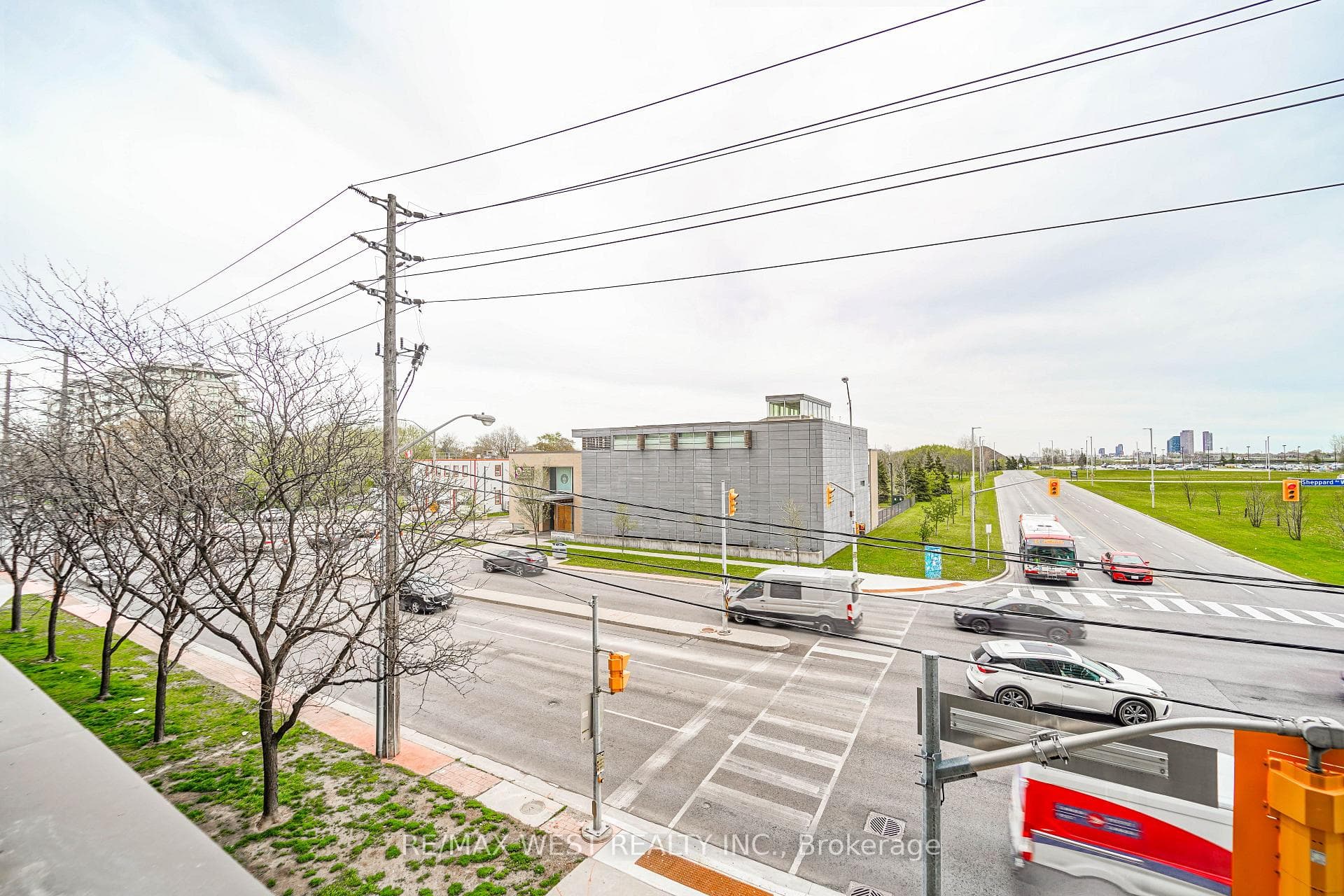 1030 Sheppard Avenue Unit 208 - Condo photo 10 of 12 in North York (Bathurst Manor / Clanton Park), Ontario
