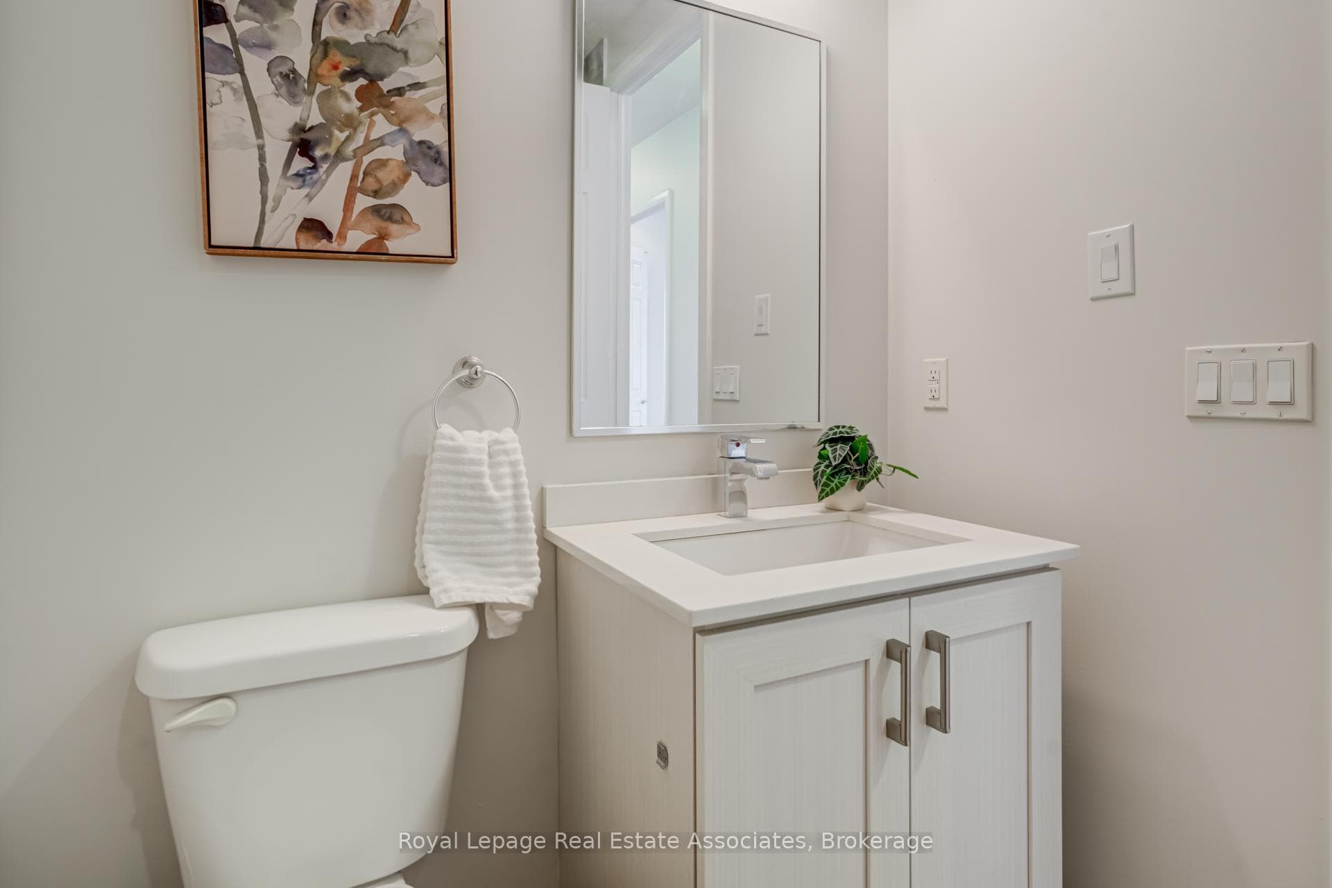 2470 Prince Michael Drive Unit 712 - Condo photo 31 of 49 in Oakville, Ontario