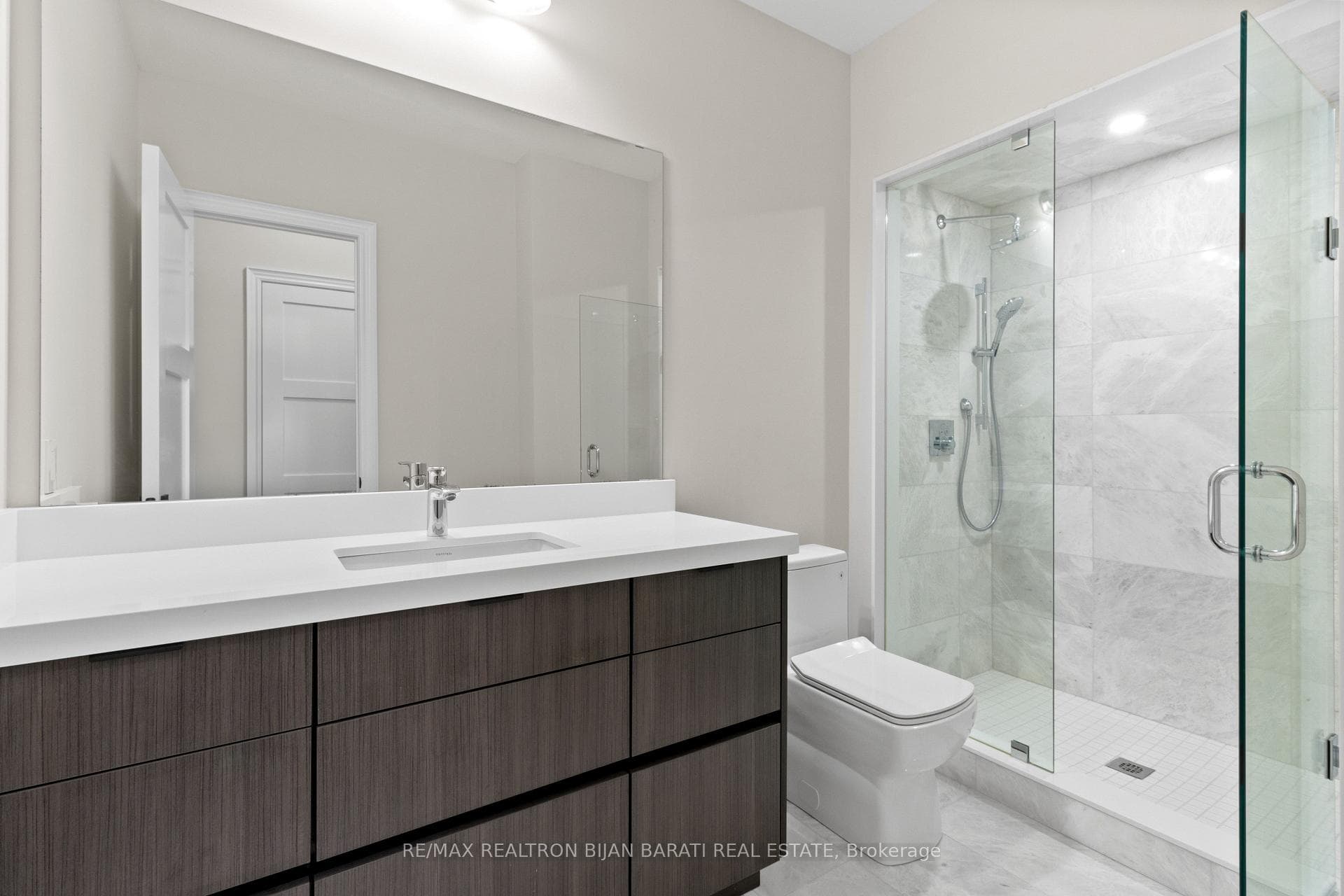 29 Ballyconnor Court - Detached photo 42 of 49 in Hillcrest Village / Bayview Village, Ontario