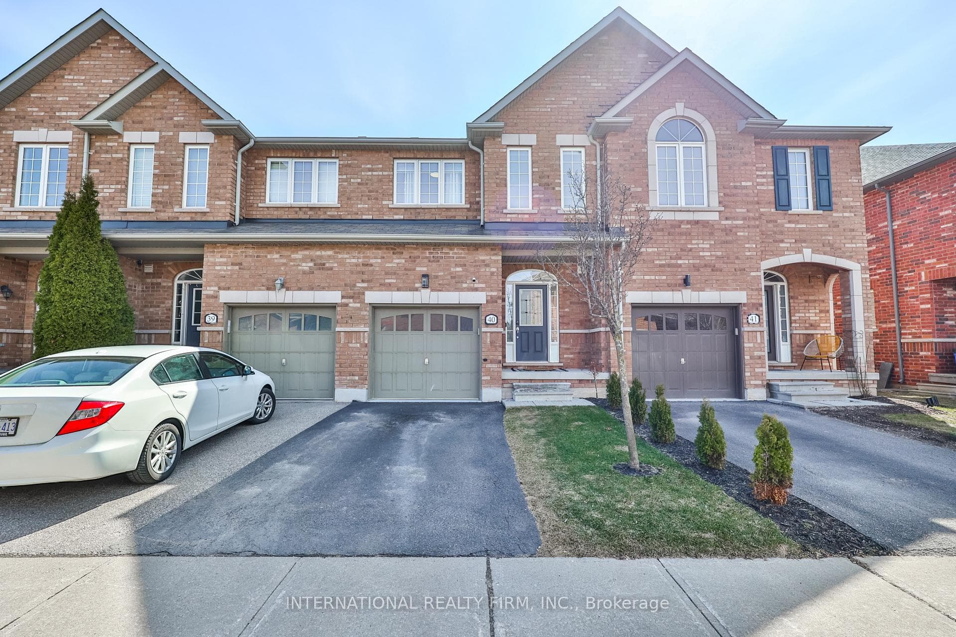 651 Farmstead Drive Unit 40 - home for sale in Milton, Ontario