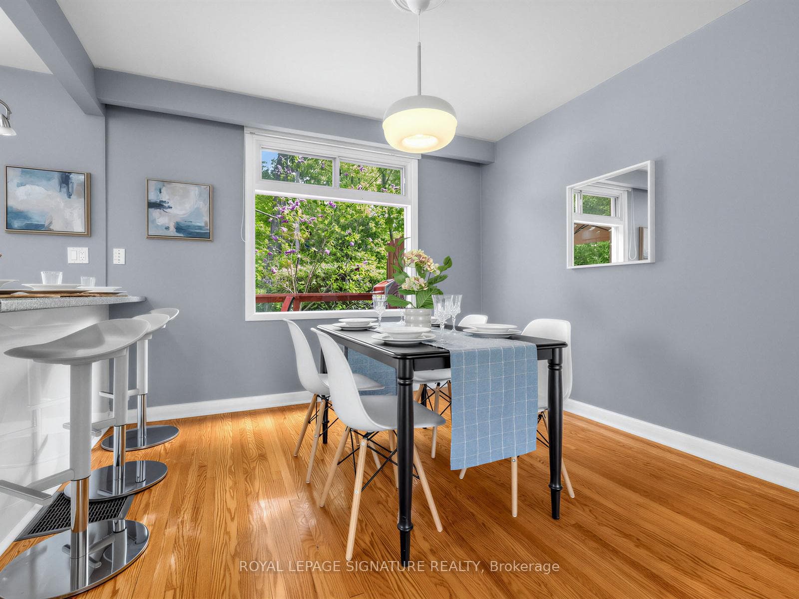 46 Plateau Crescent - Semi-Detached photo 11 of 50 in Don Mills / Parkwoods / Victoria Village, Ontario