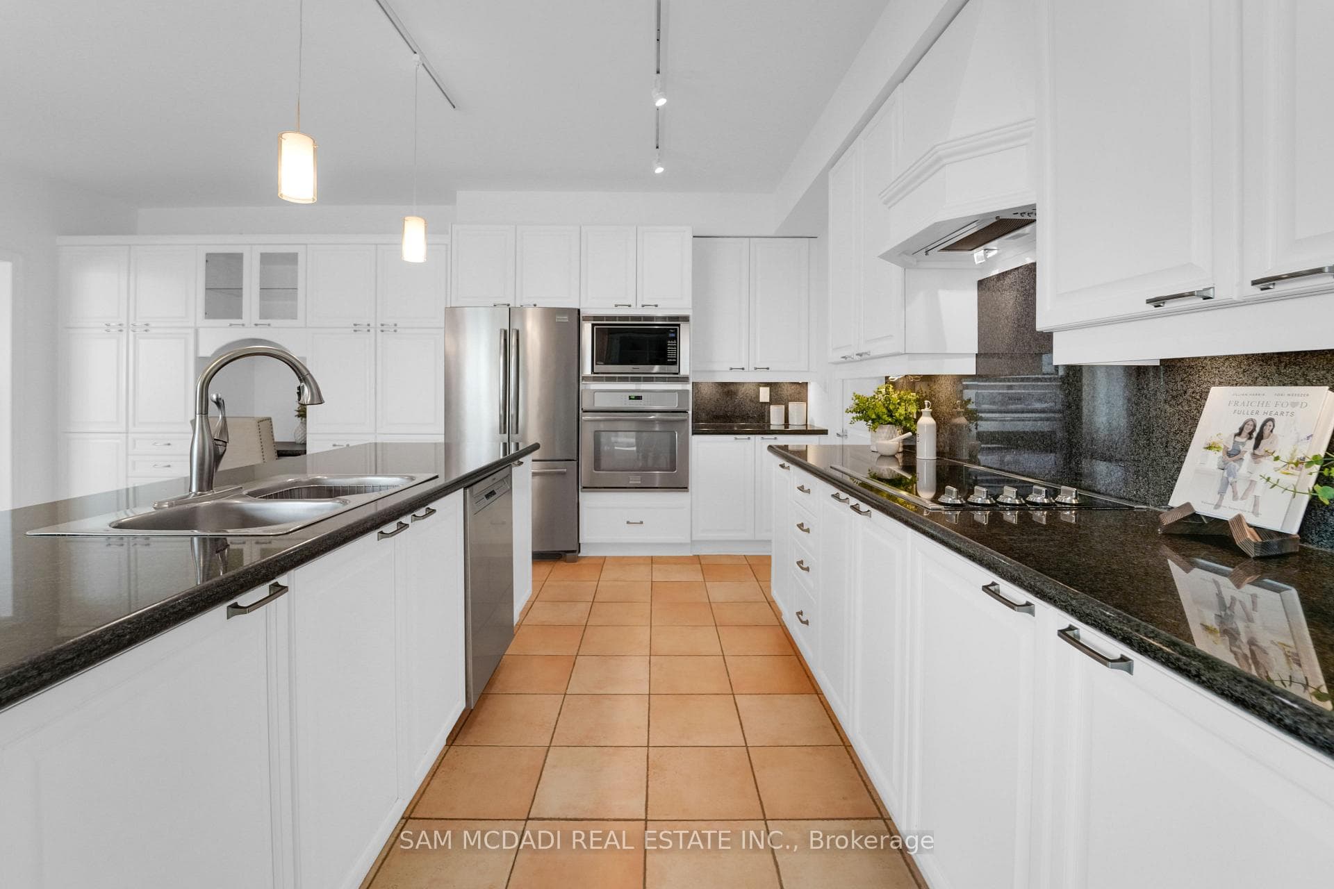 65 Port Street Unit 509 - Condo photo 13 of 45 in Mississauga, Ontario
