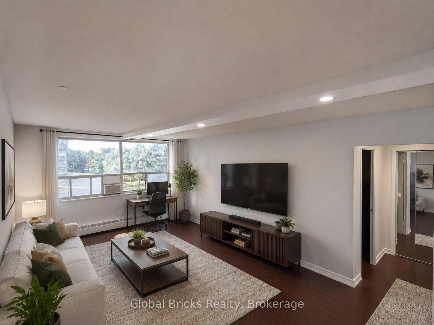 451 The West Mall N/A Unit 320 - Condo photo 4 of 11 in Etobicoke (Islington / Rexdale), Ontario