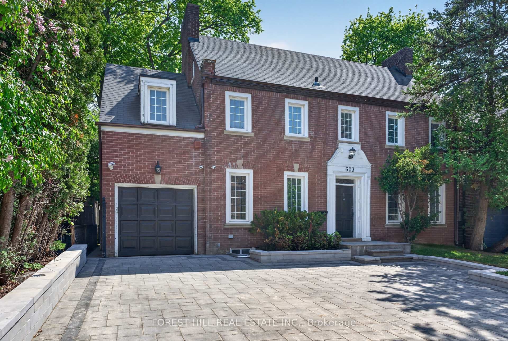 603 Spadina Road - Detached photo 2 of 29 in Forest Hill / Deer Park, Ontario