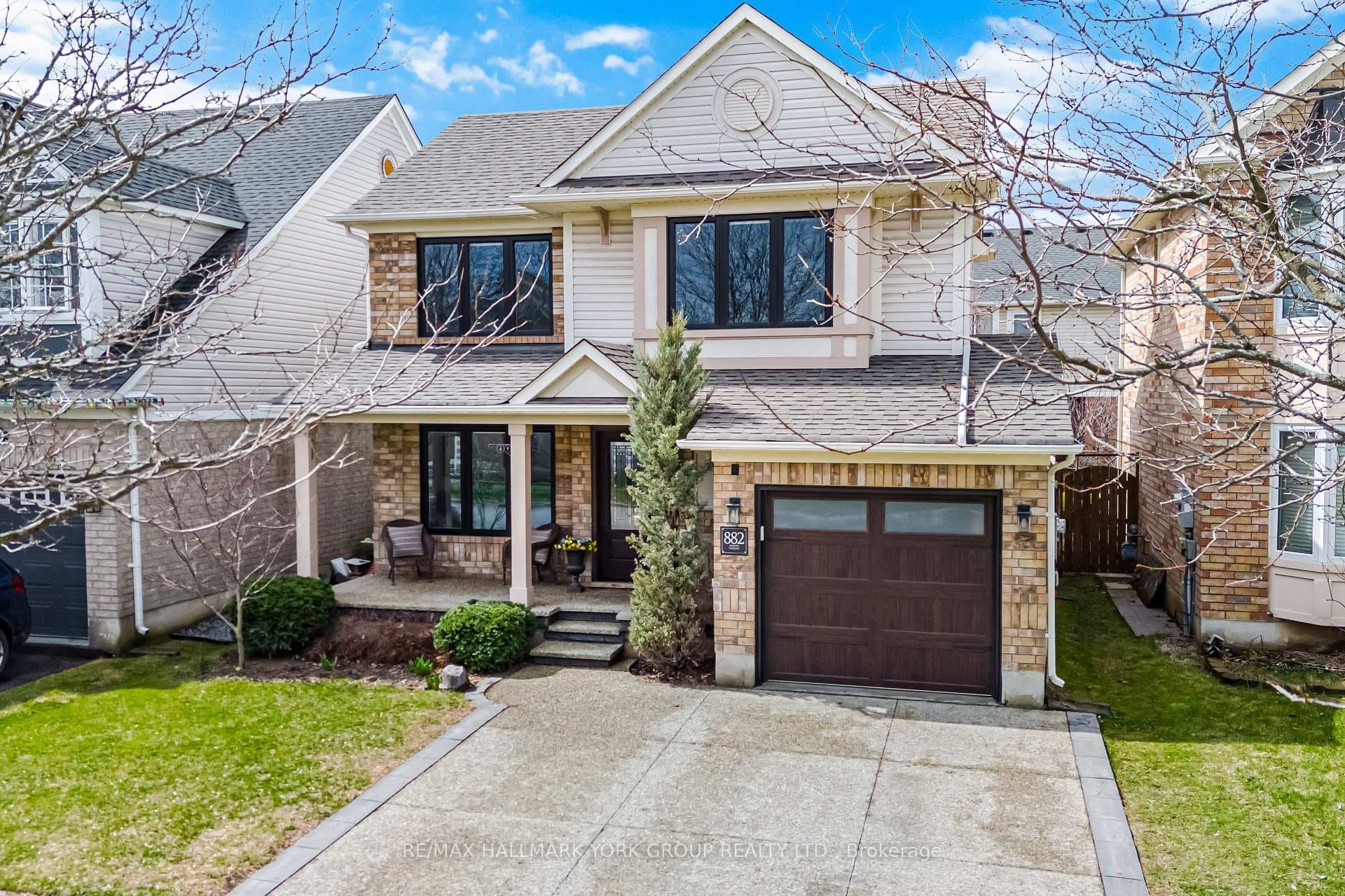 882 McDuffe Crescent - Detached for sale in Scott, Ontario