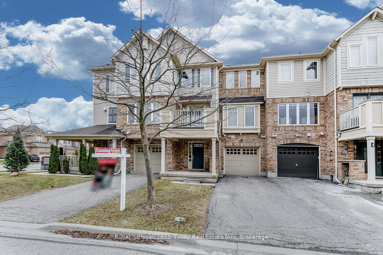 888 Fowles Court - home for sale in Milton, Ontario