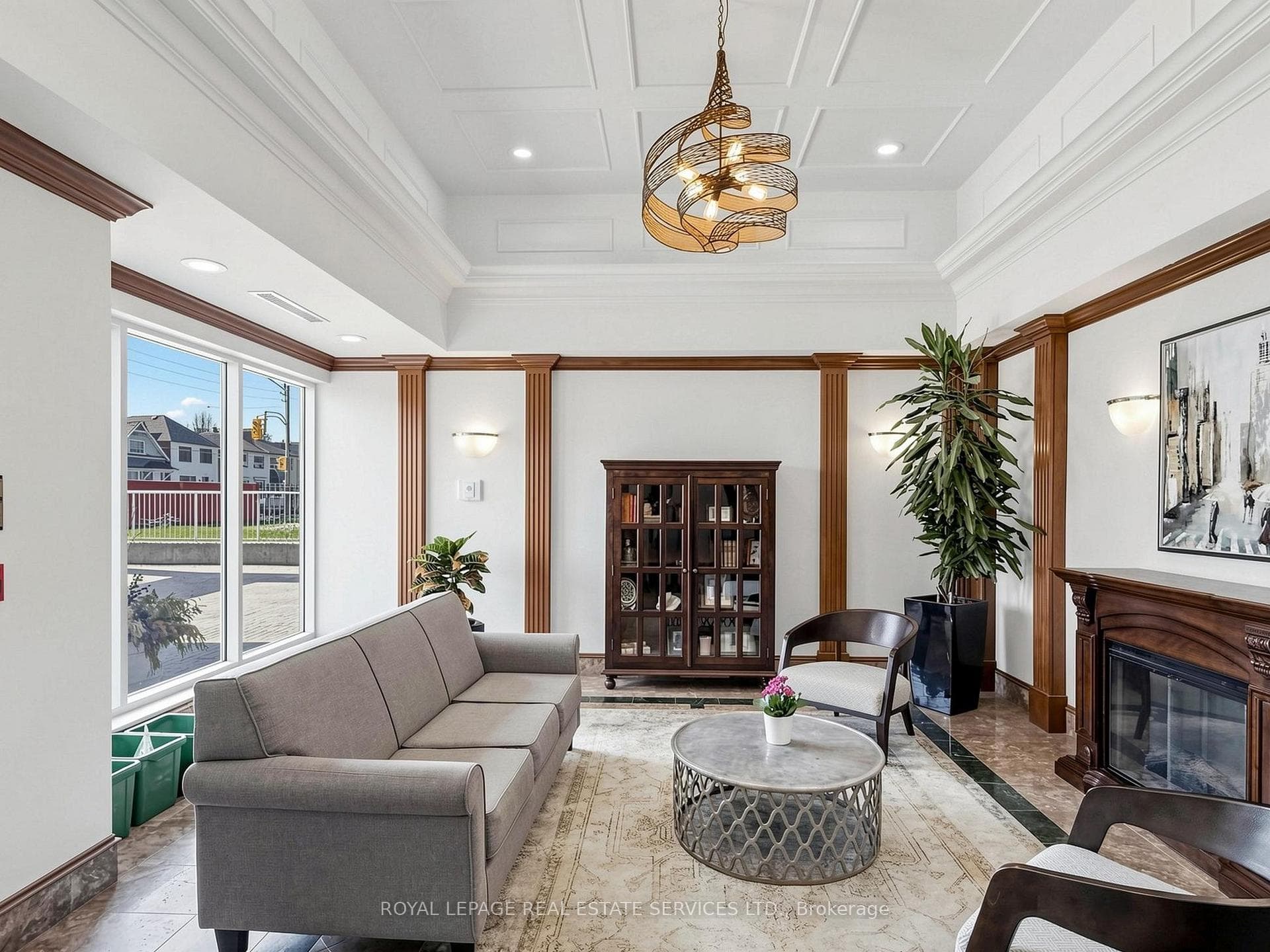 398 Eglinton Avenue Unit 203 - Condo photo 6 of 45 in Leaside / Davisville, Ontario