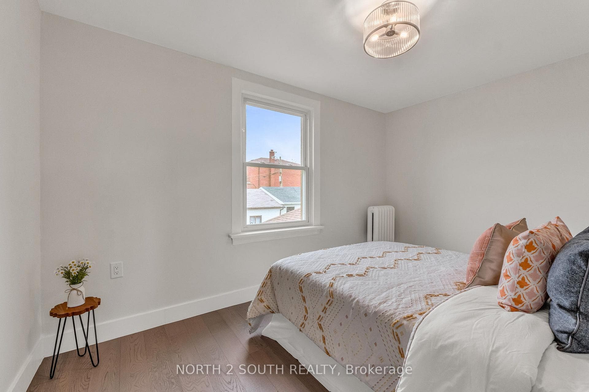 28 Teignmouth Avenue - Detached photo 18 of 44 in Keelesdale / Eglinton West, Ontario