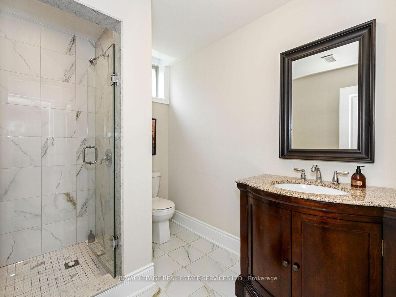 24 Jopling Avenue - Detached photo 33 of 47 in Etobicoke (Islington / Rexdale), Ontario