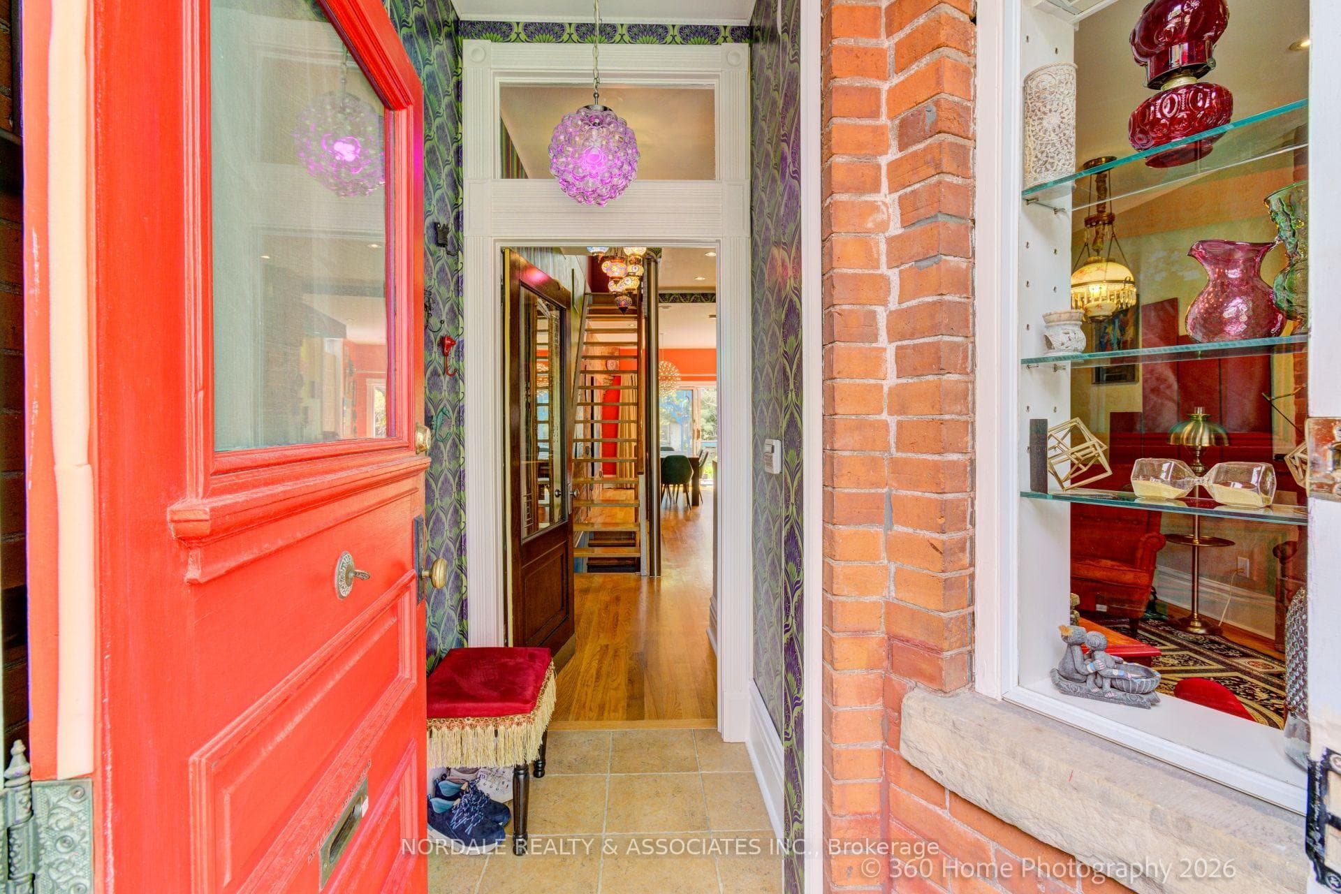 170 Howland Avenue - Semi-Detached photo 3 of 28 in Annex / Yorkville / Summerhill, Ontario