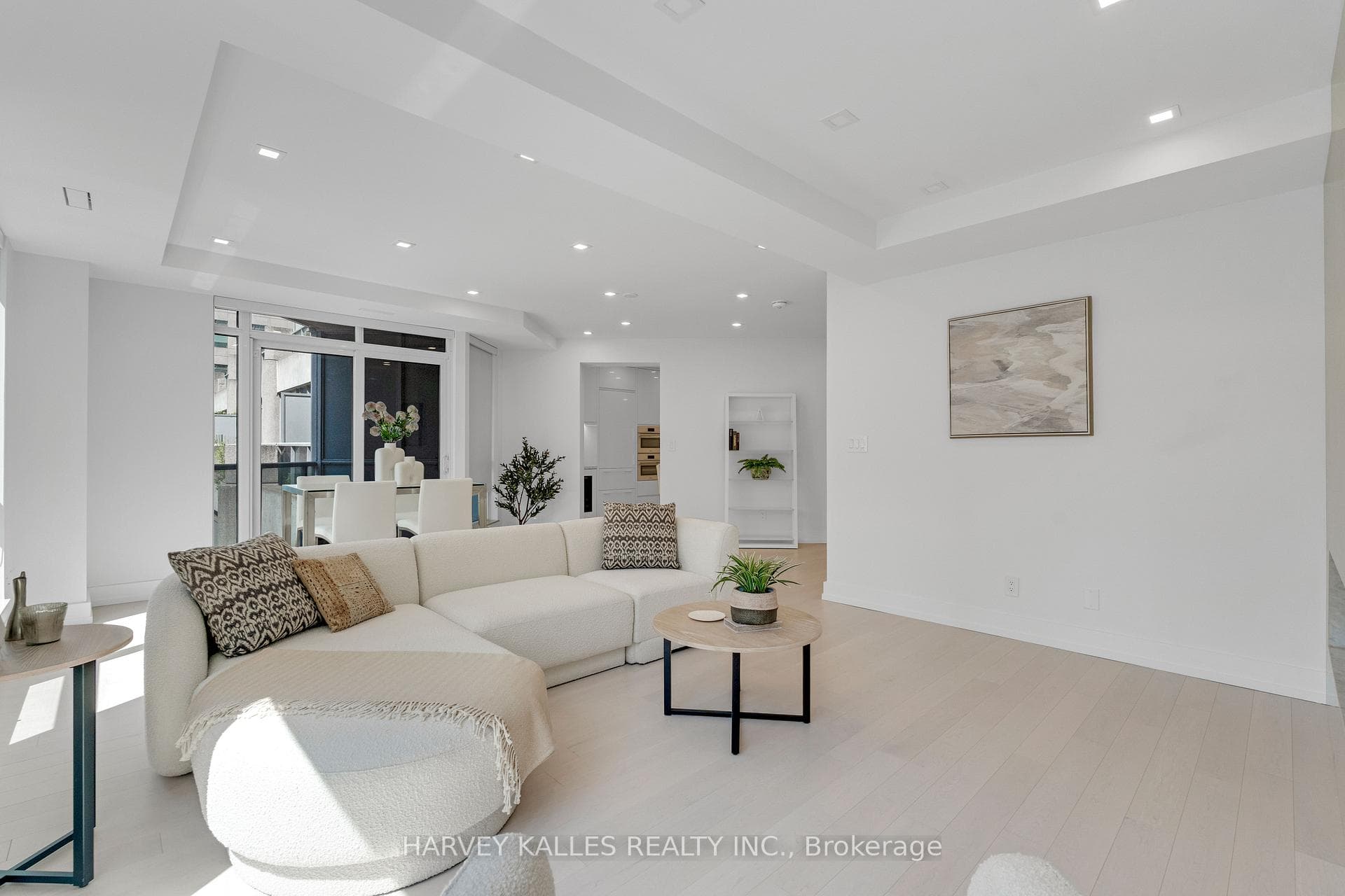 10 Bellair Street Unit 603 - Condo photo 9 of 38 in Annex / Yorkville / Summerhill, Ontario