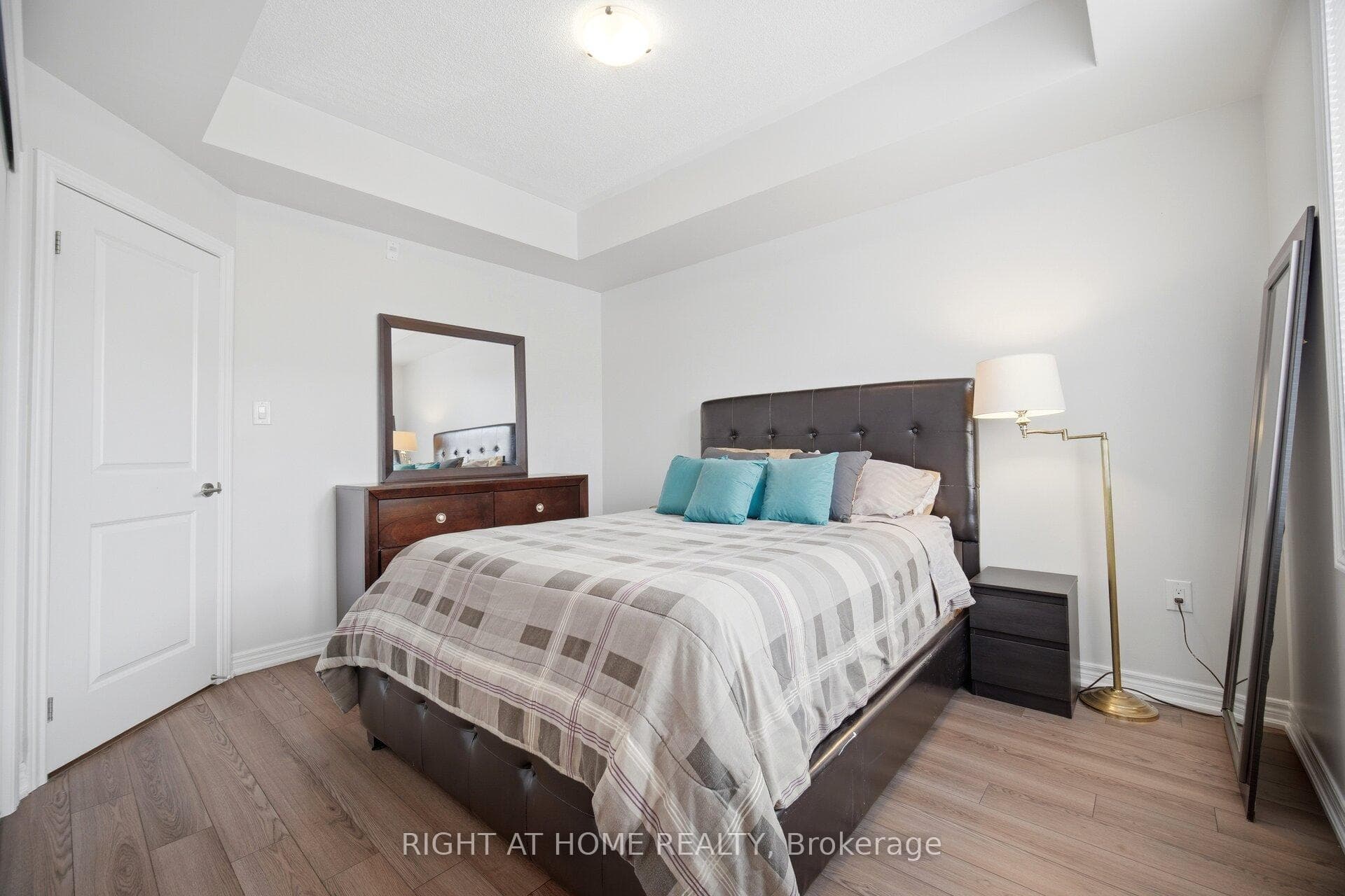 269 Georgian Drive Unit 311 - Condo photo 21 of 39 in Oakville, Ontario