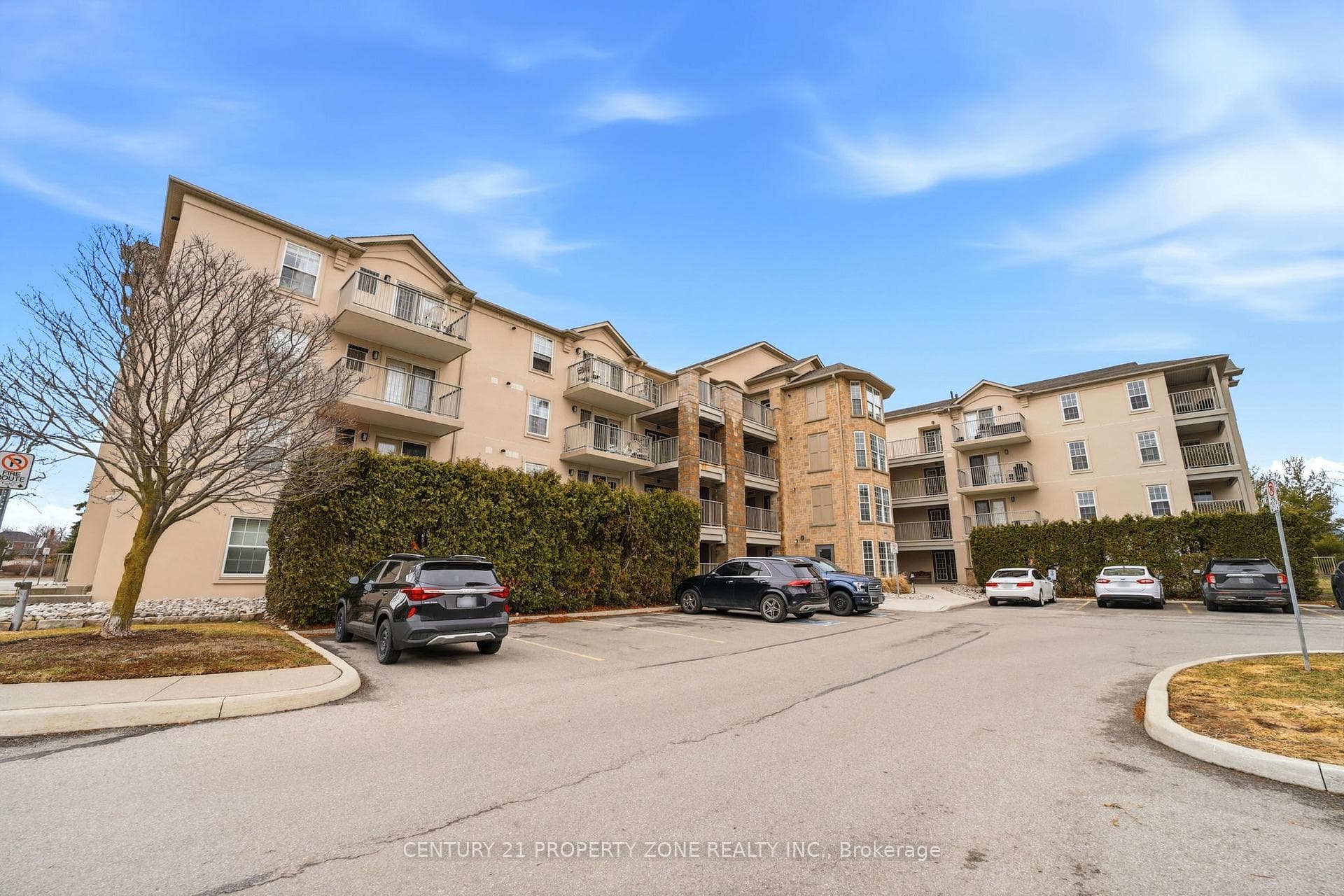 306 - 1440 Bishops Gate - home for sale in Oakville, Ontario