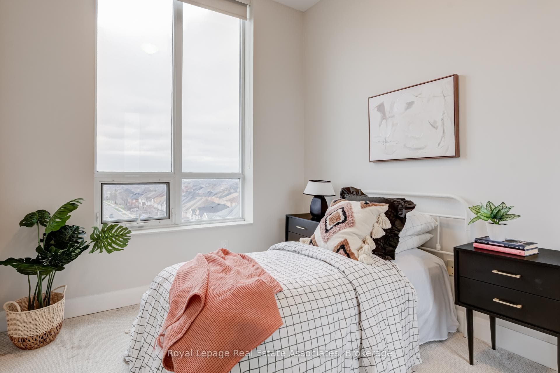 2470 Prince Michael Drive Unit 712 - Condo photo 29 of 49 in Oakville, Ontario