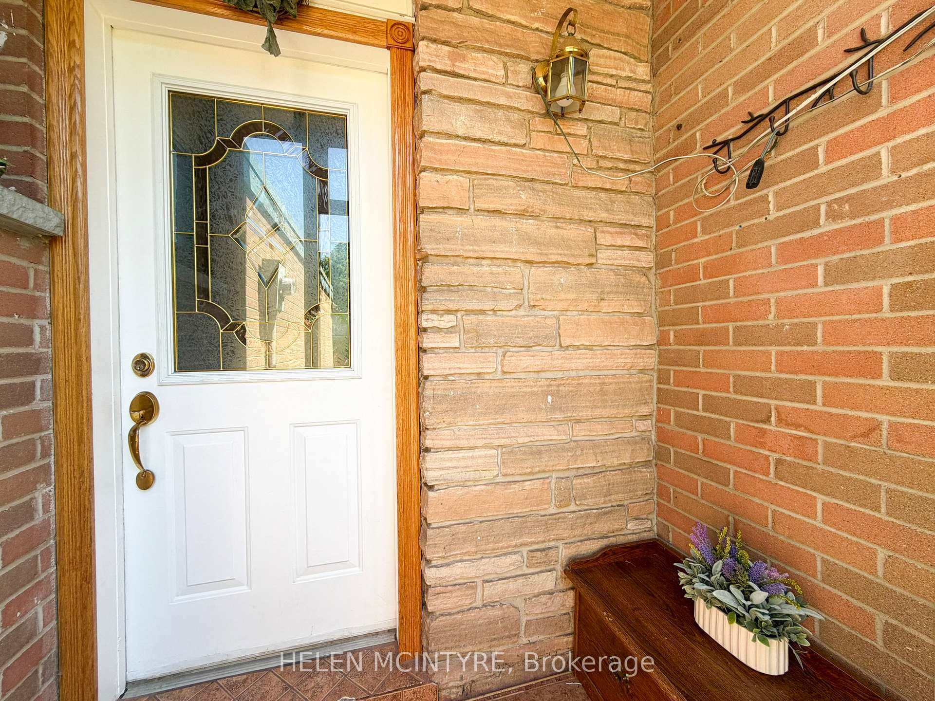 140 Ripley Court Unit 4 - Townhouse photo 41 of 47 in Oakville, Ontario