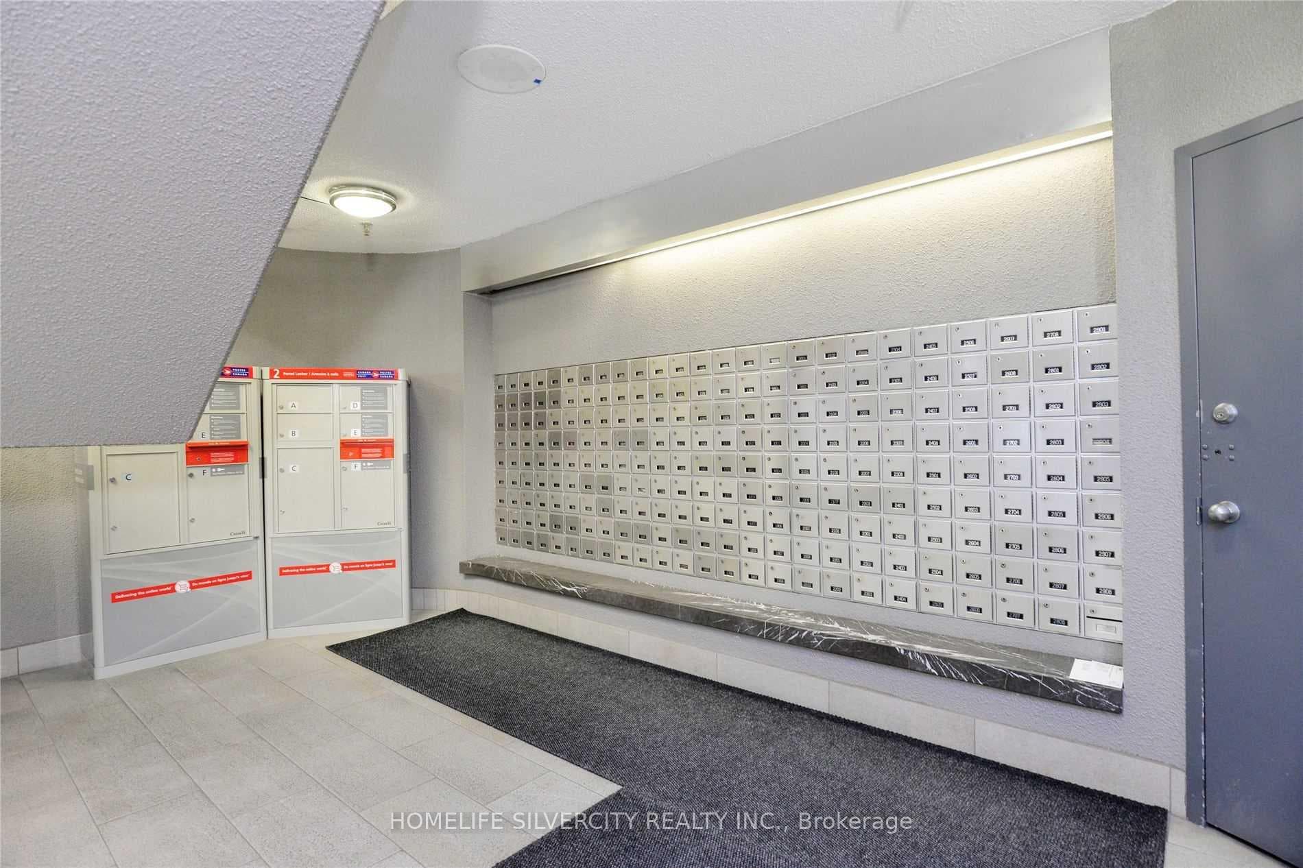 8 Lisa Street Unit 1804 - Condo photo 5 of 49 in Brampton, Ontario