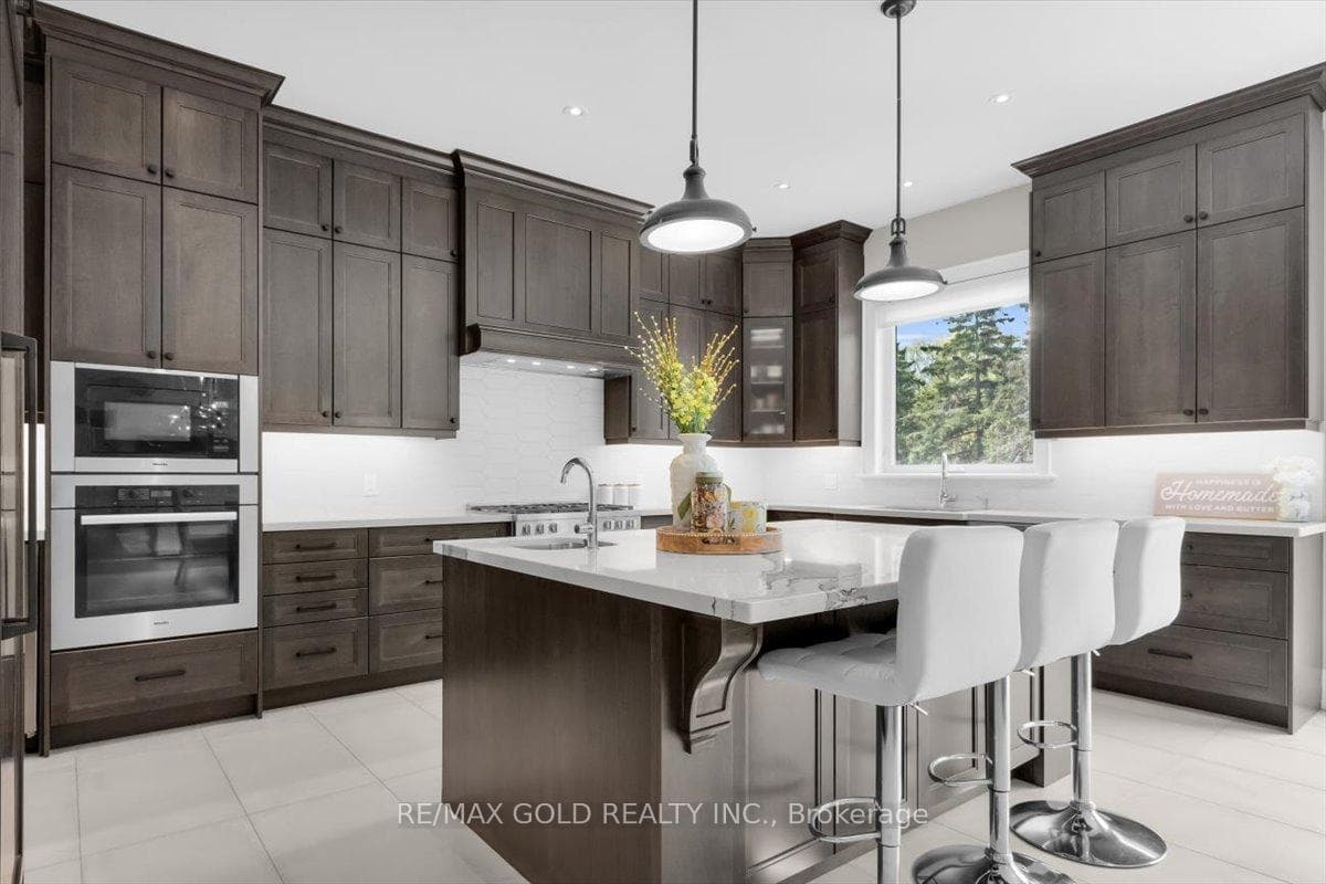 6628 Rothschild Trail - Detached photo 14 of 50 in Mississauga, Ontario