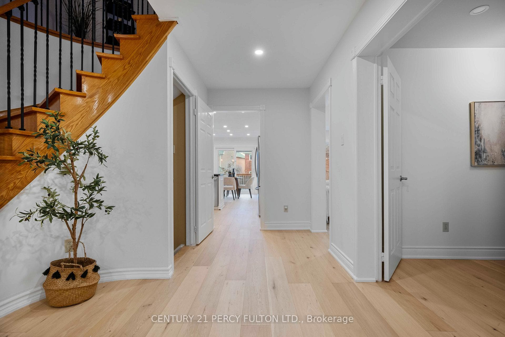 5393 Glen Erin Drive - Detached photo 15 of 48 in Mississauga, Ontario