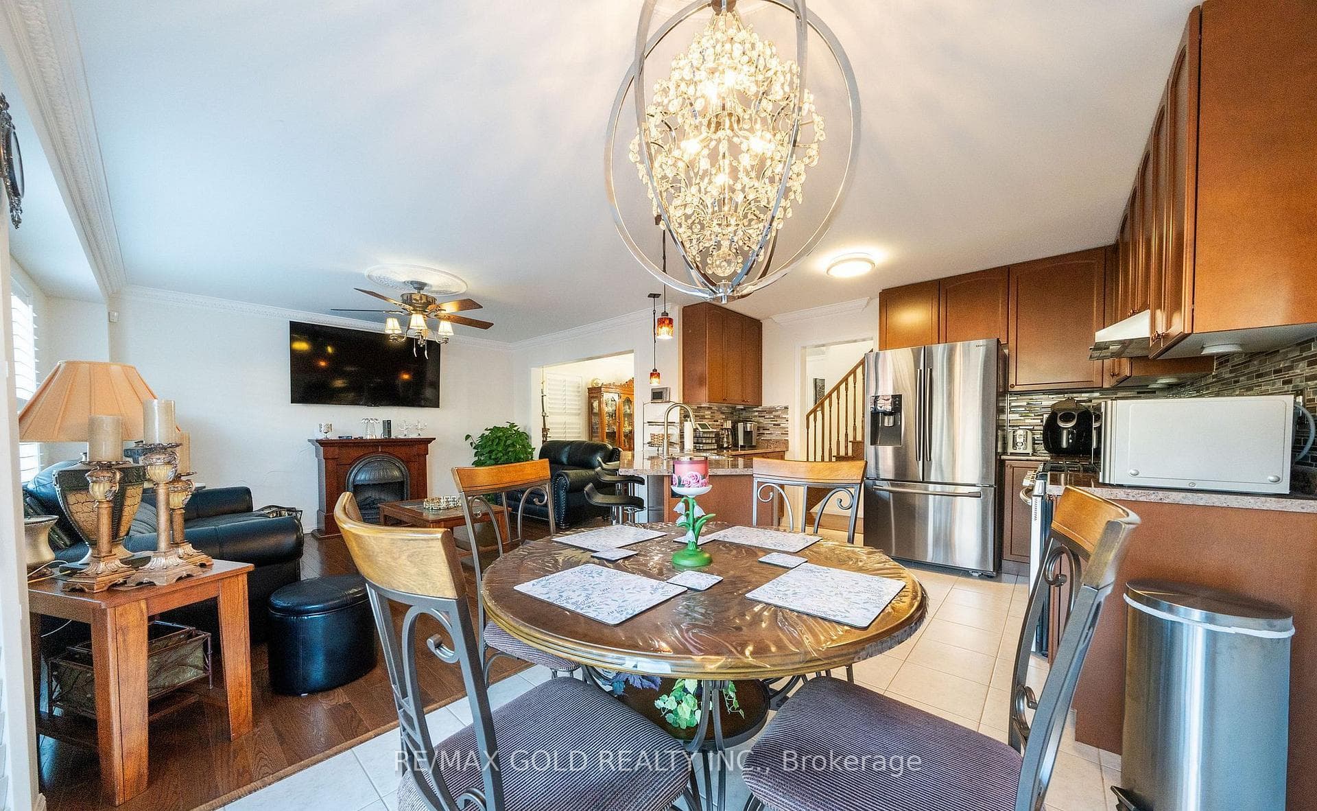 1035 SAVOLINE Boulevard - Detached photo 18 of 44 in Milton, Ontario
