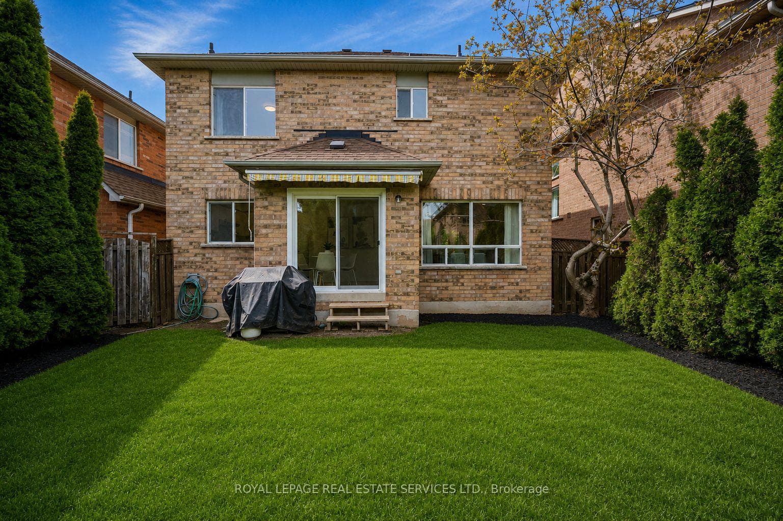 1493 Derby County Crescent - Detached photo 37 of 43 in Oakville, Ontario
