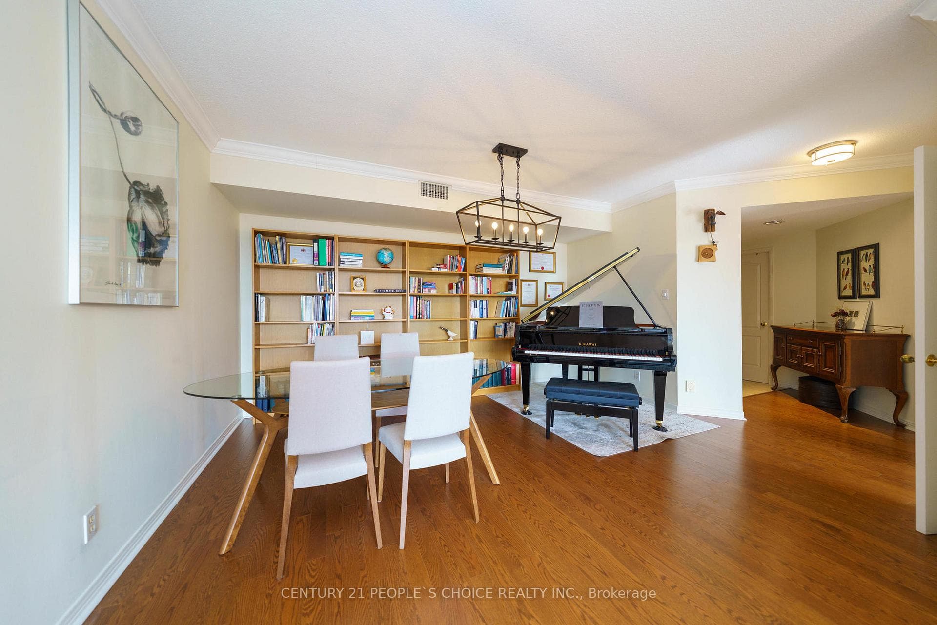 1905 Pilgrims Way Unit 506 - Condo photo 8 of 46 in Oakville, Ontario