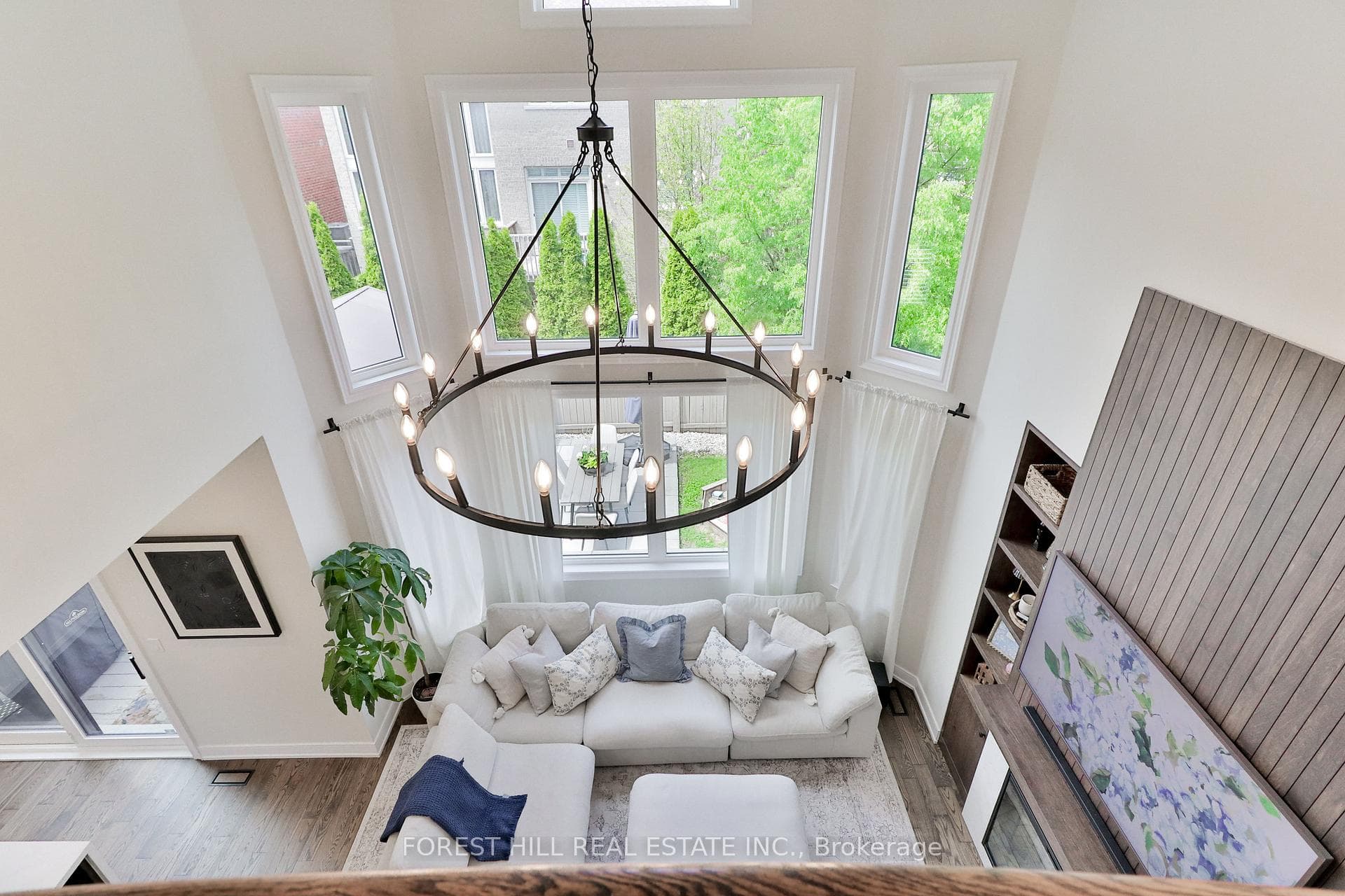327 Turning Leaf Road - Detached photo 20 of 43 in Oakville, Ontario