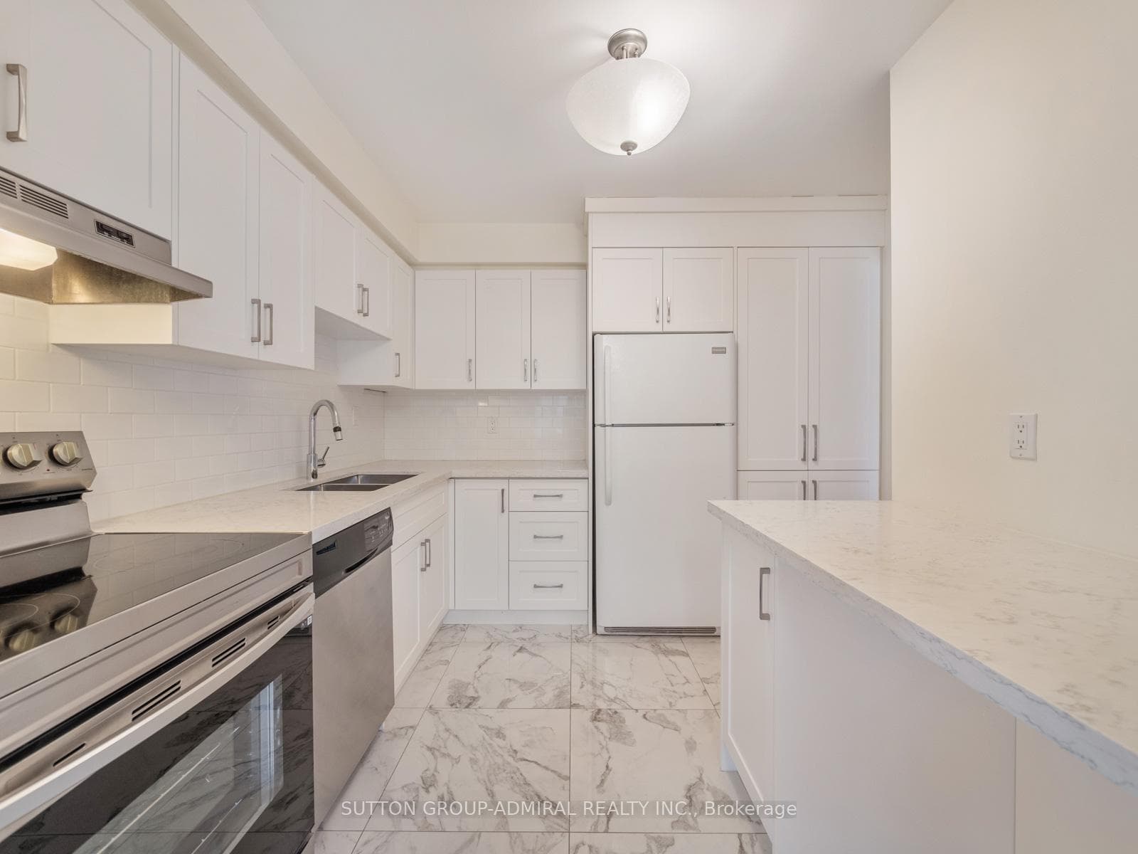 385 The East Mall N/A Unit #60 - Condo photo 8 of 47 in Etobicoke (Islington / Rexdale), Ontario