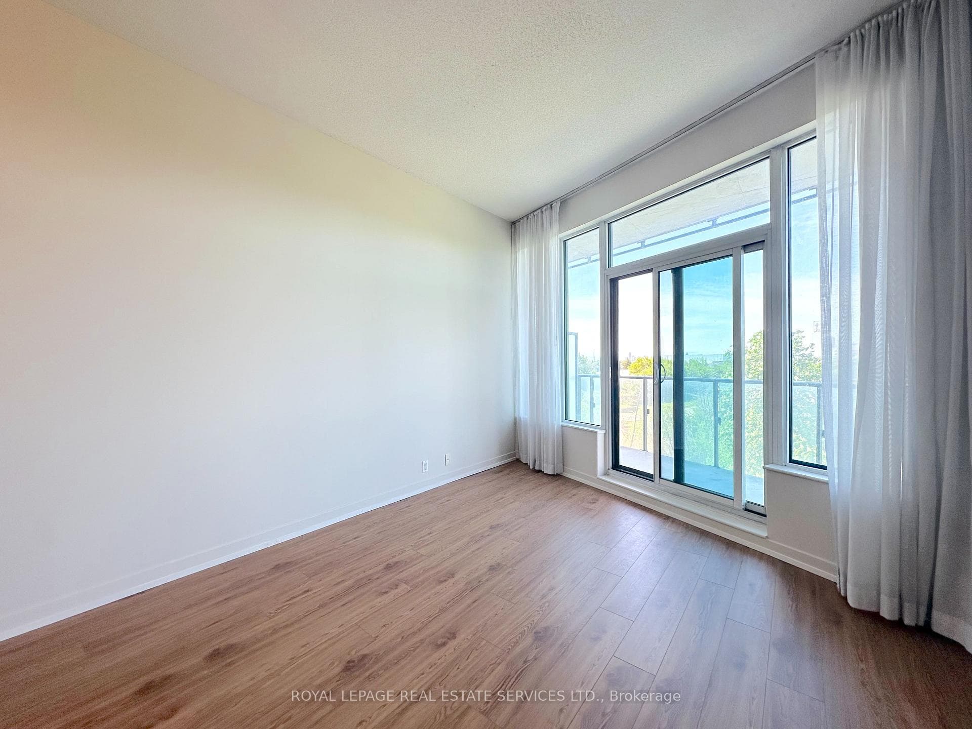 188 Clark Boulevard Unit 407 - Condo photo 5 of 17 in Brampton, Ontario