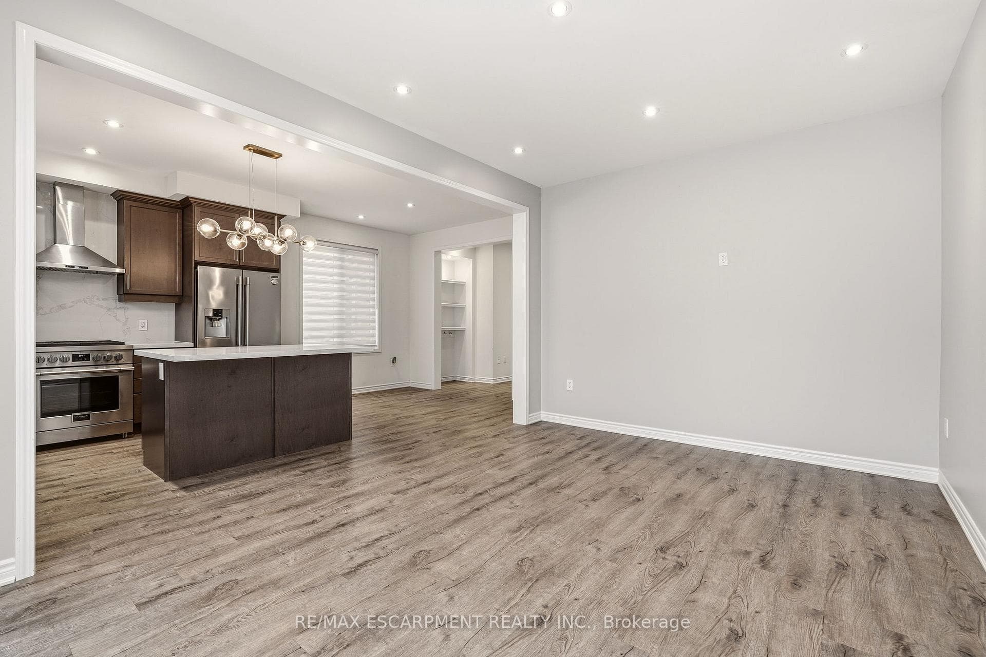 1364 Sycamore Garden - Townhouse photo 16 of 43 in Milton, Ontario