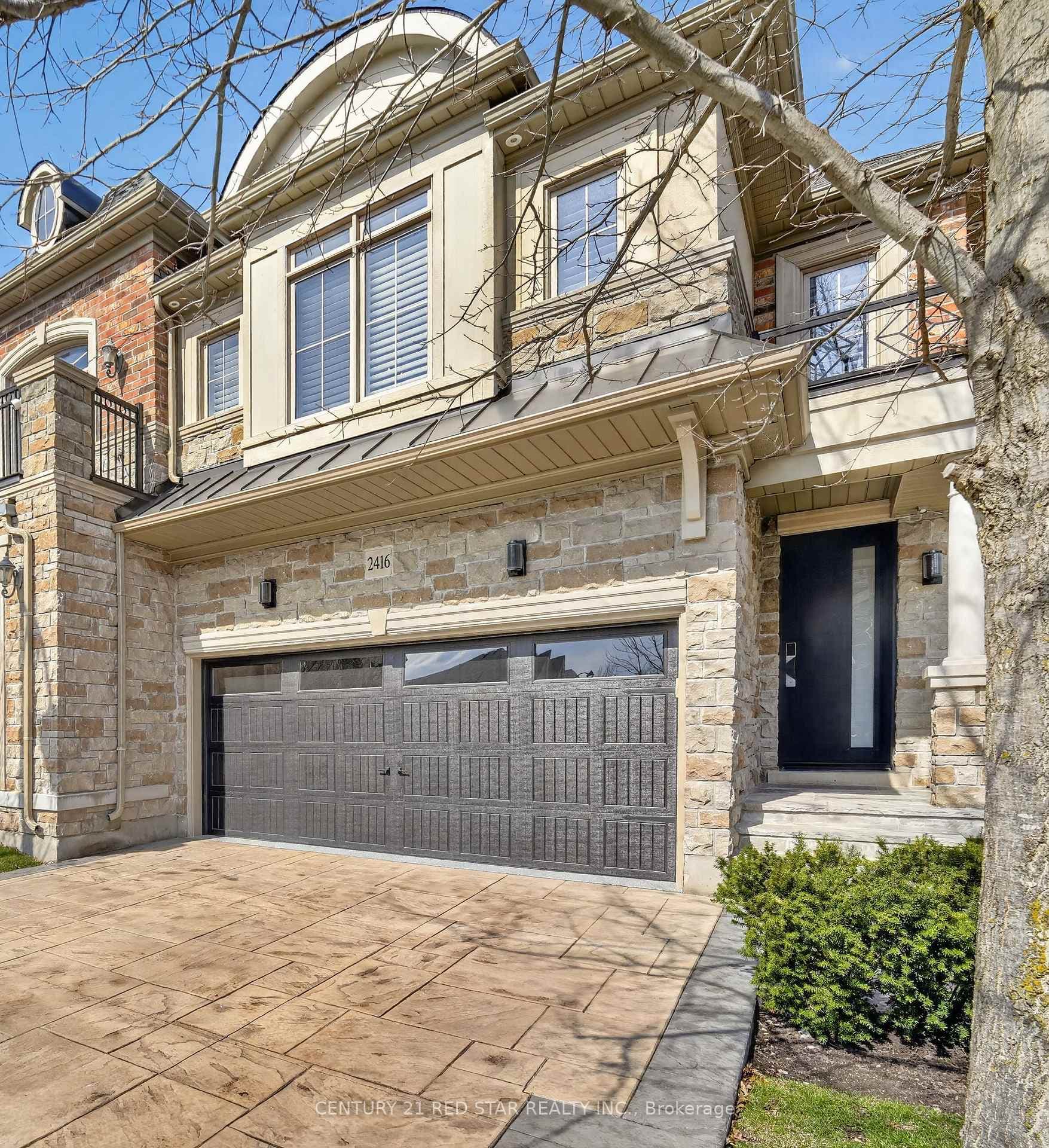 2416 Village Common - Townhouse photo 3 of 50 in Oakville, Ontario